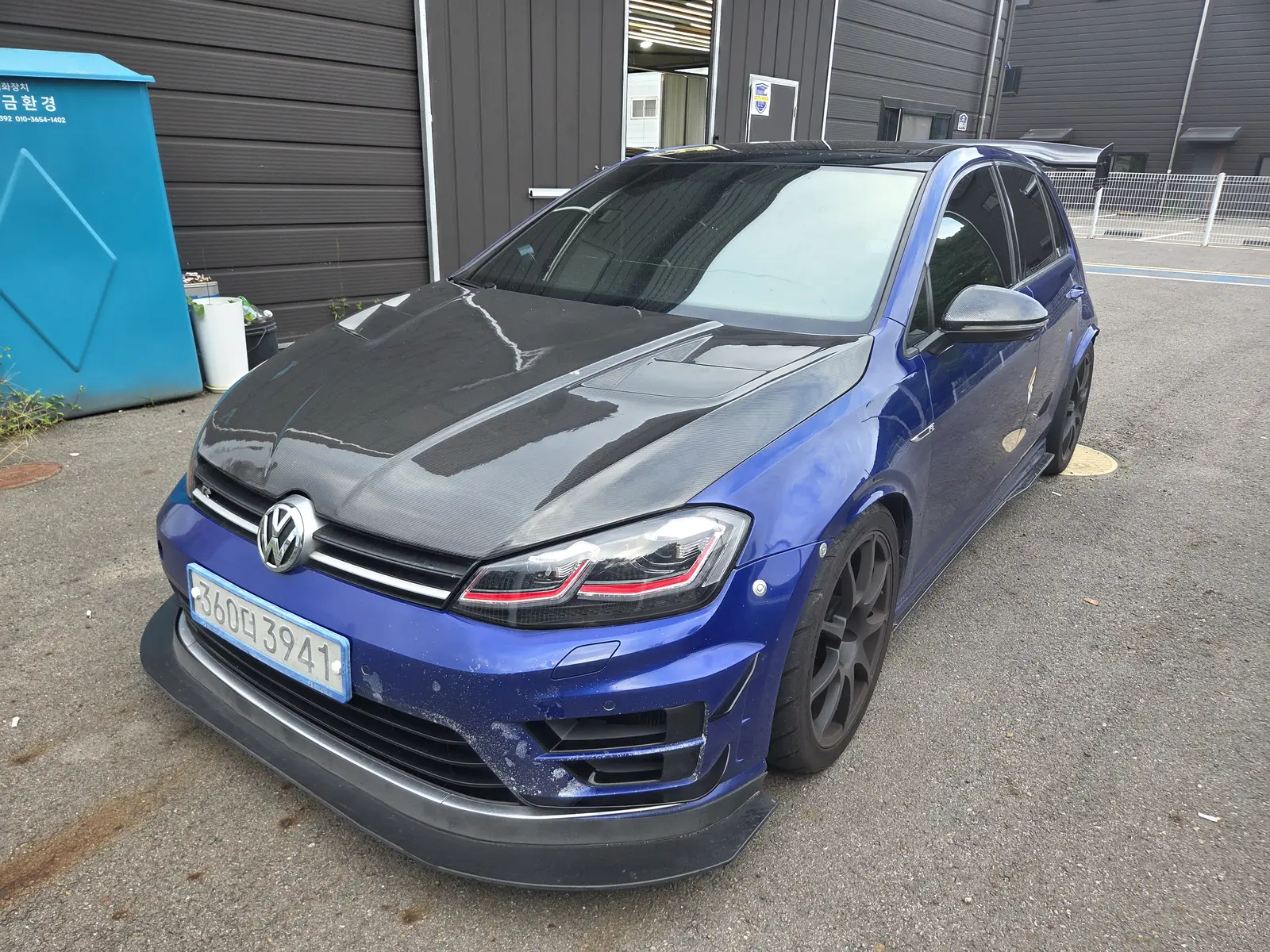 Volkswagen Golf 사진 1