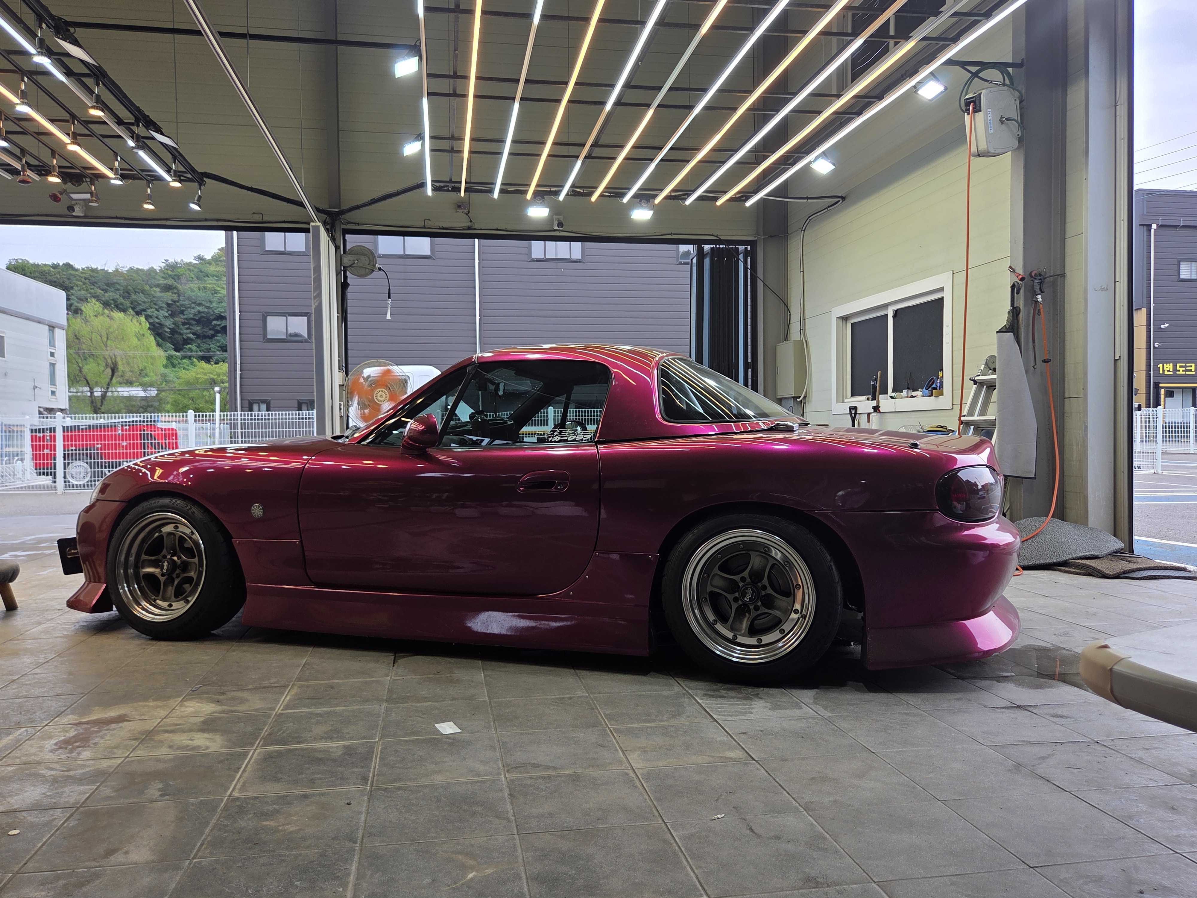 Mazda MX-5 SPOT 게시글 이미지