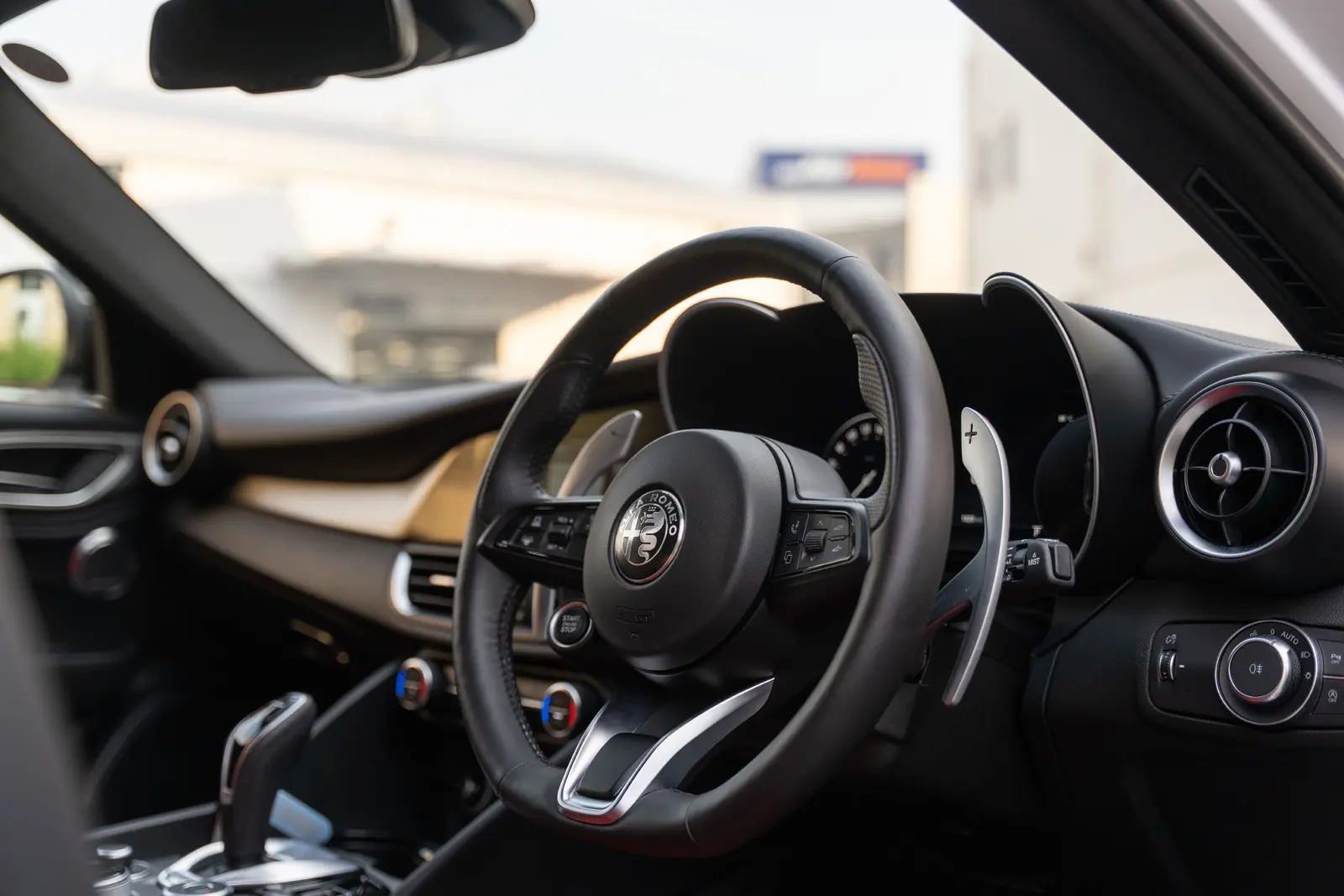 ALFA ROMEO GULIA VELOCE 사진 5