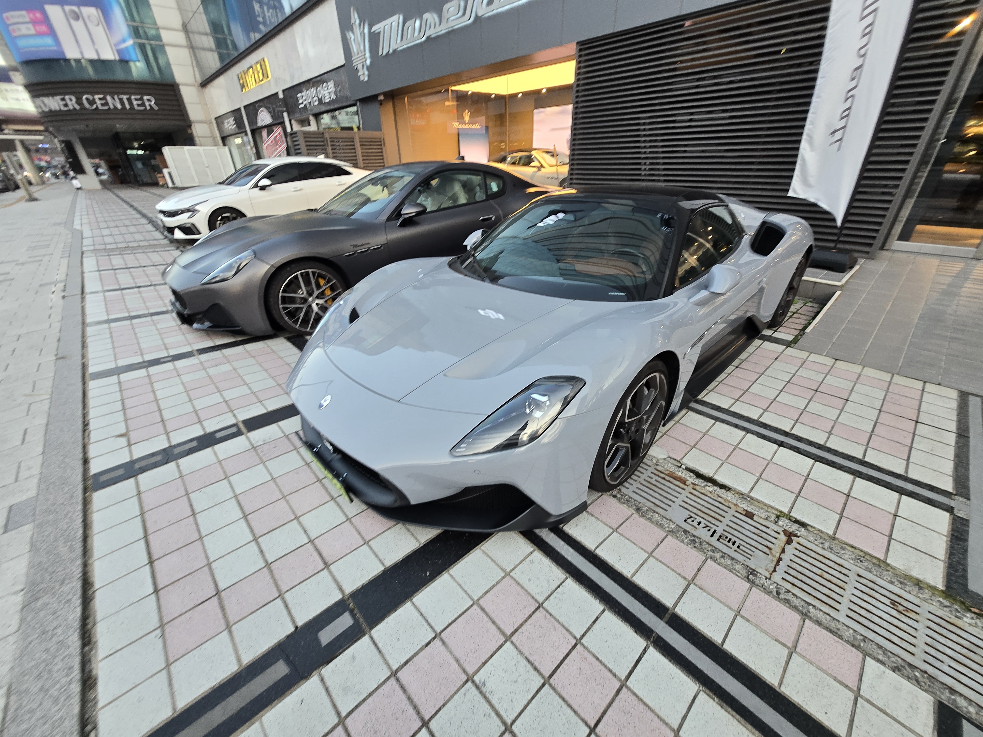 Maserati MC20 SPOT 게시글 이미지