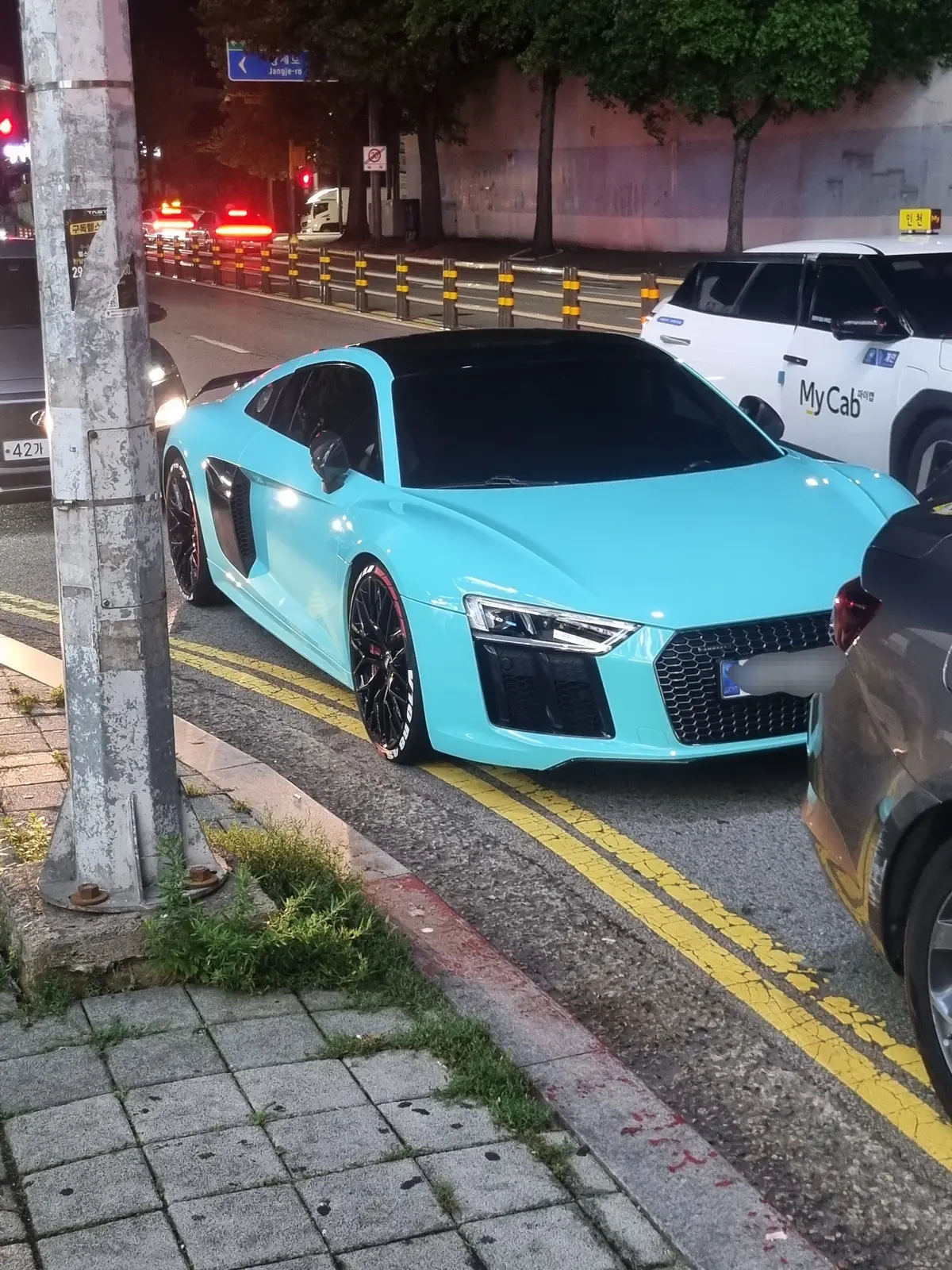 Audi R8 V10 Performance 사진 1
