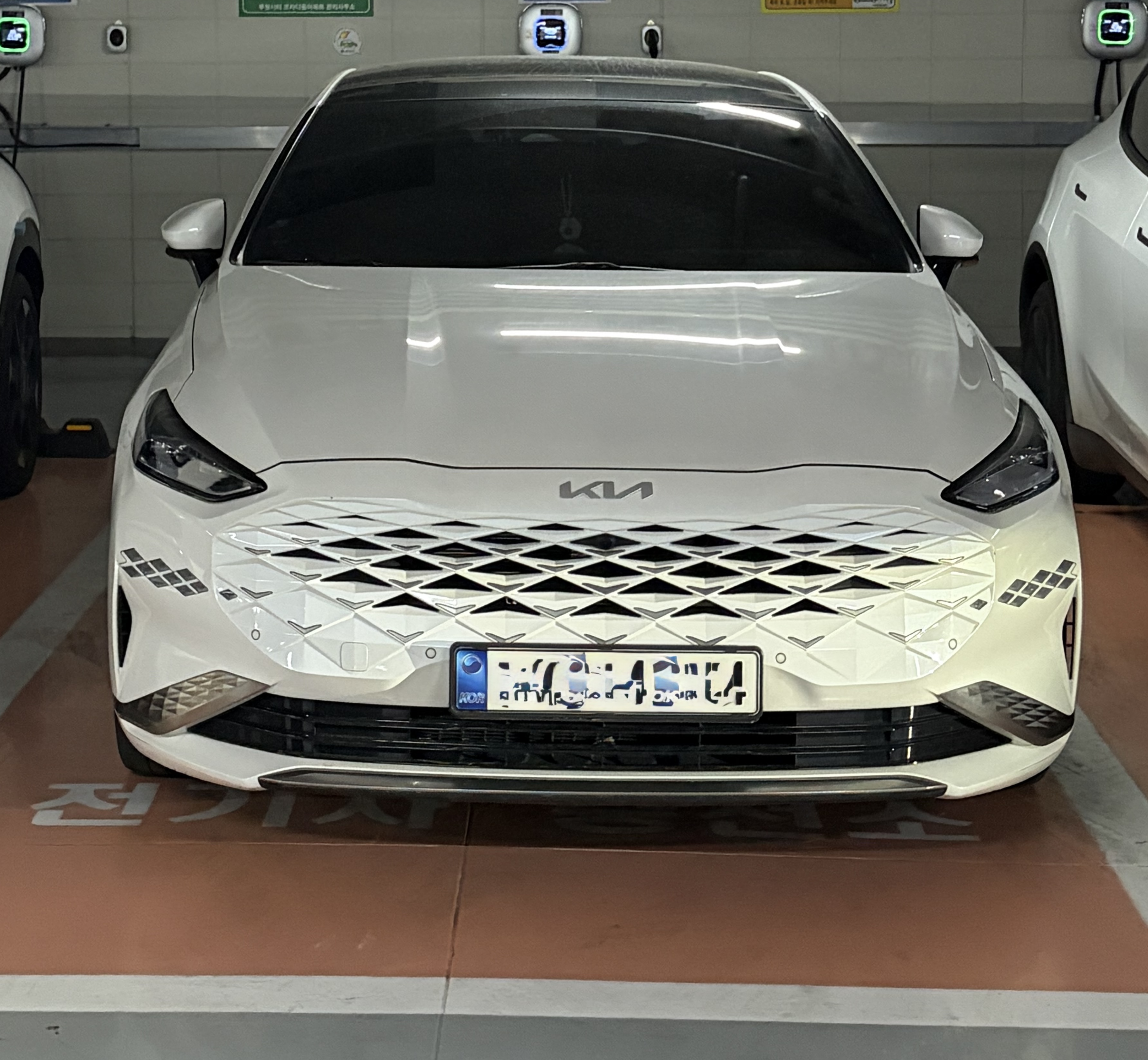 Kia K8 SPOT 대표 이미지