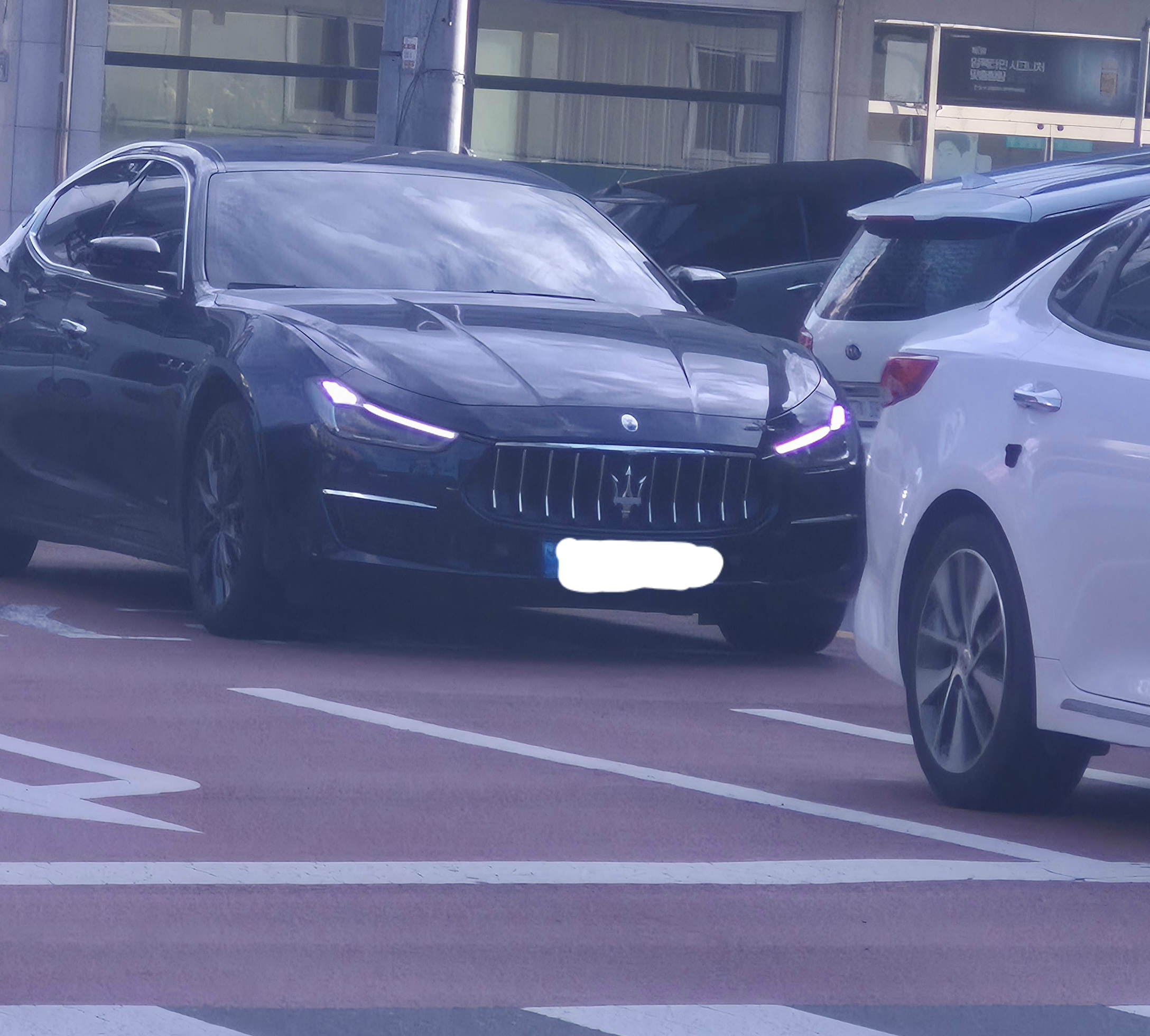Maserati MC20 SPOT 대표 이미지