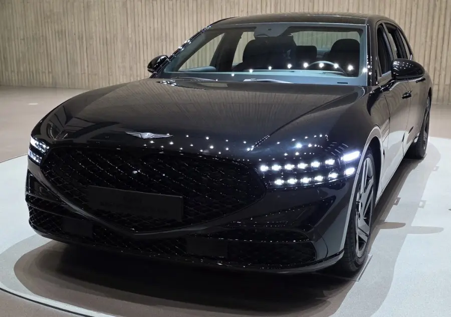 Genesis G90 사진 1