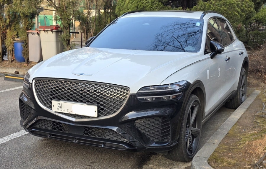 Genesis GV70 SPOT 대표 이미지