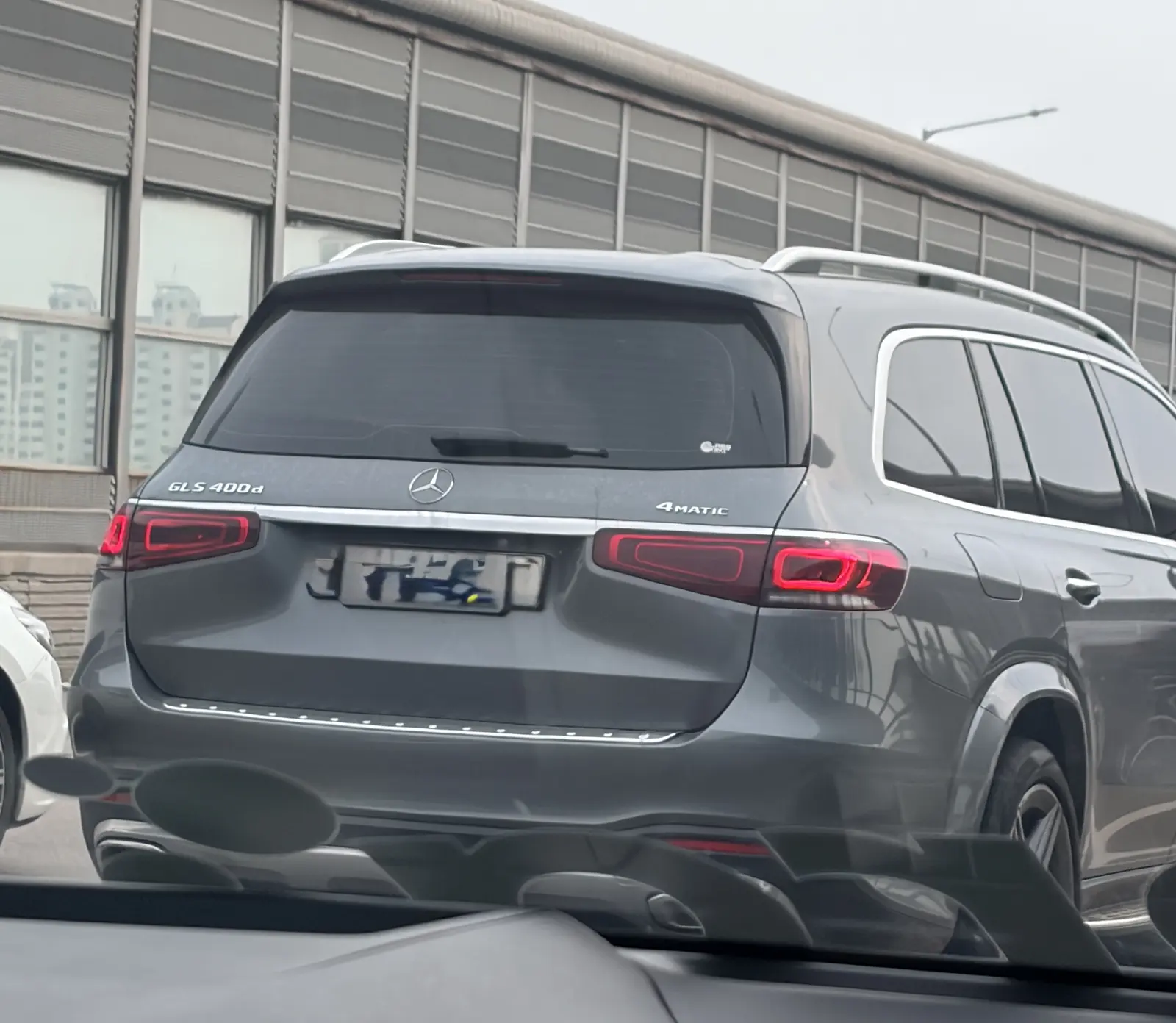 Mercedes-Benz GLS 사진 1