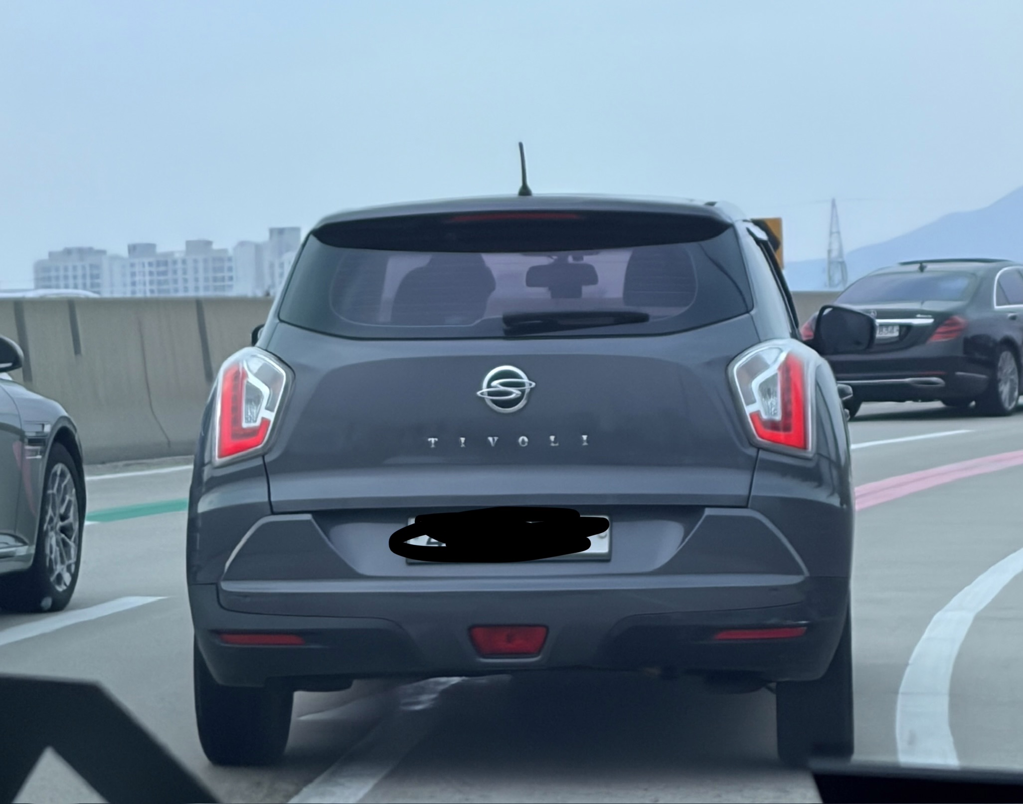KG Mobility Tivoli SPOT 대표 이미지