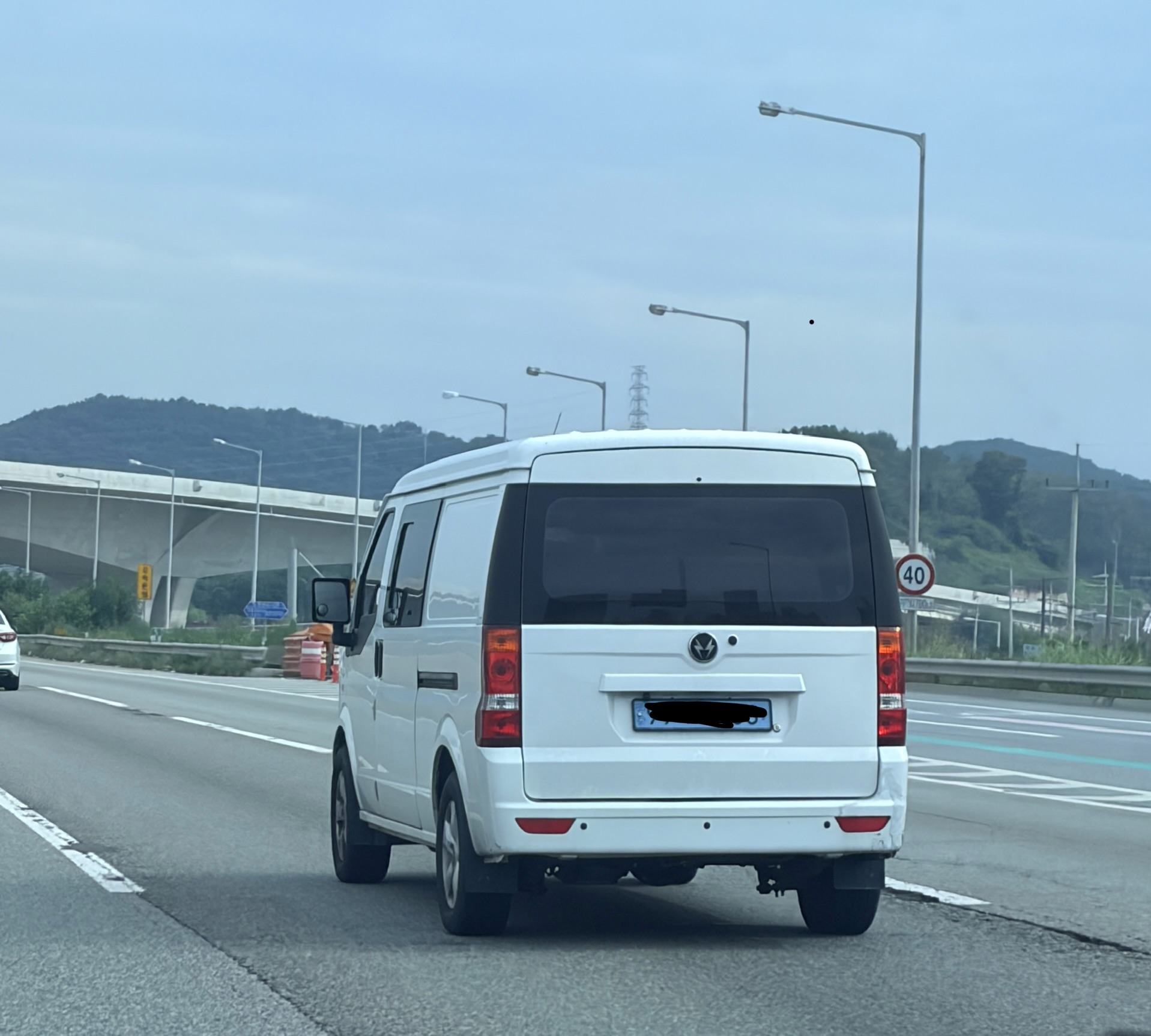 고속도로 중국 차? 대표 이미지