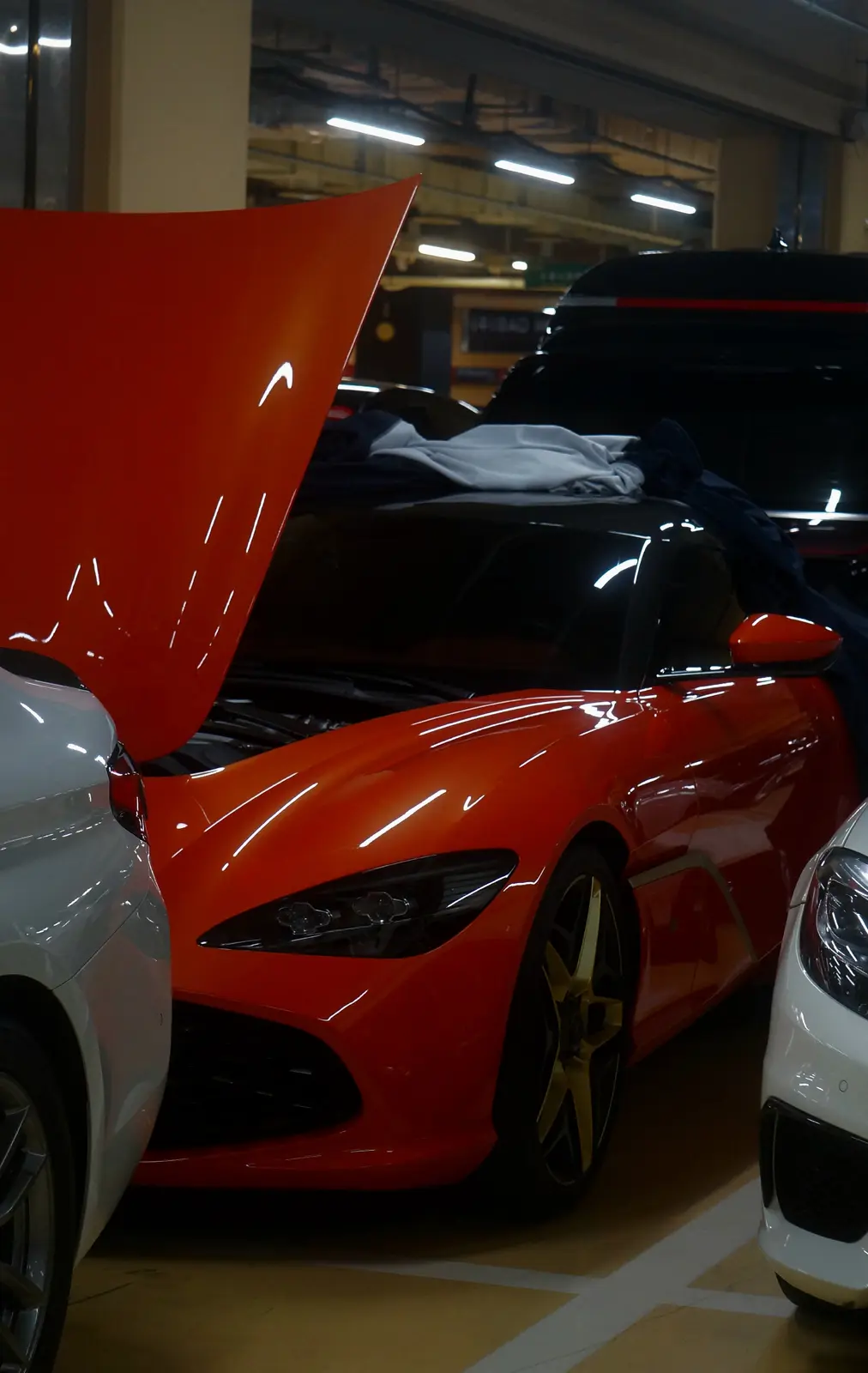 Aston Martin DBS Zagato GT 사진 1