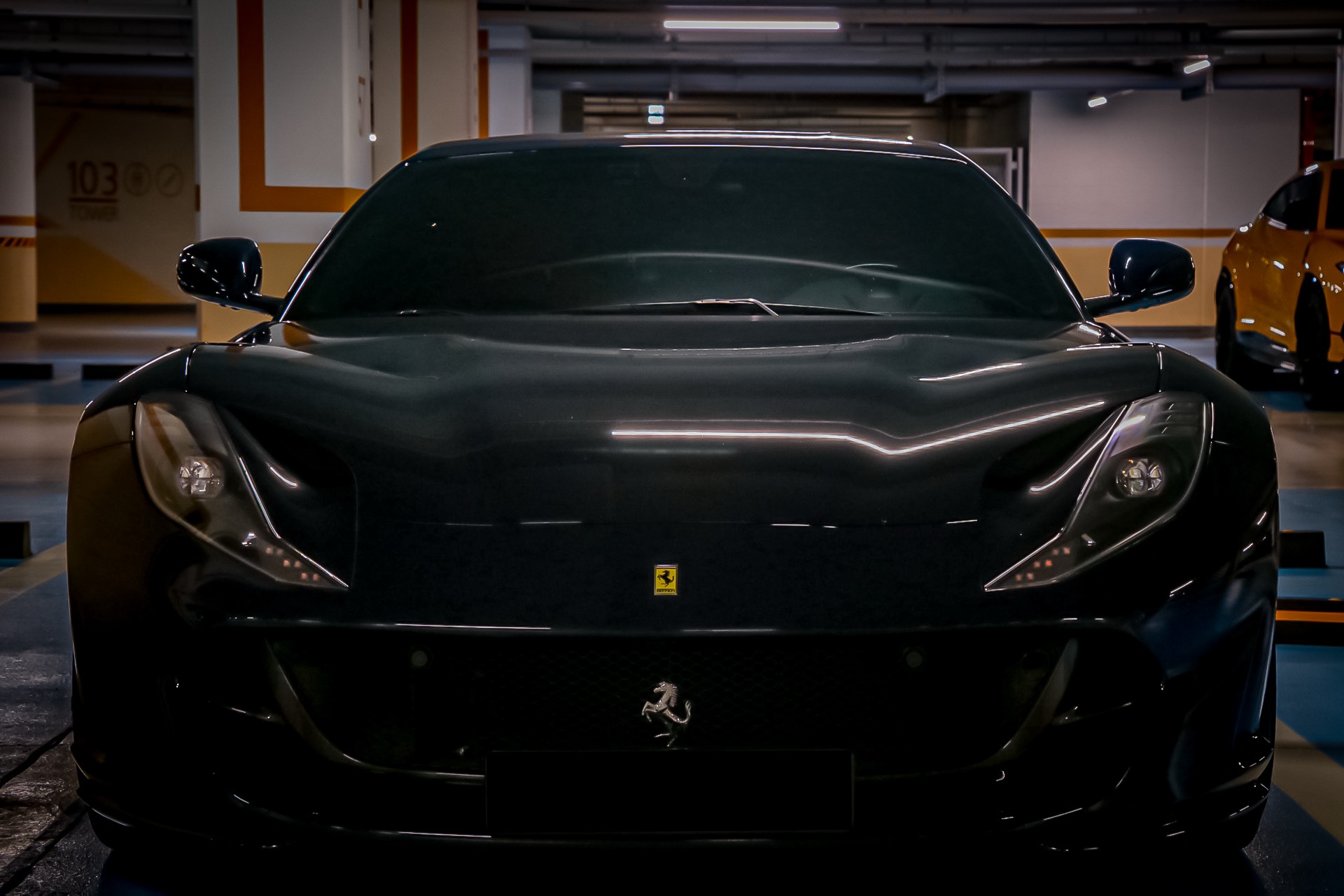 Ferrari 812 Competizione SPOT 대표 이미지