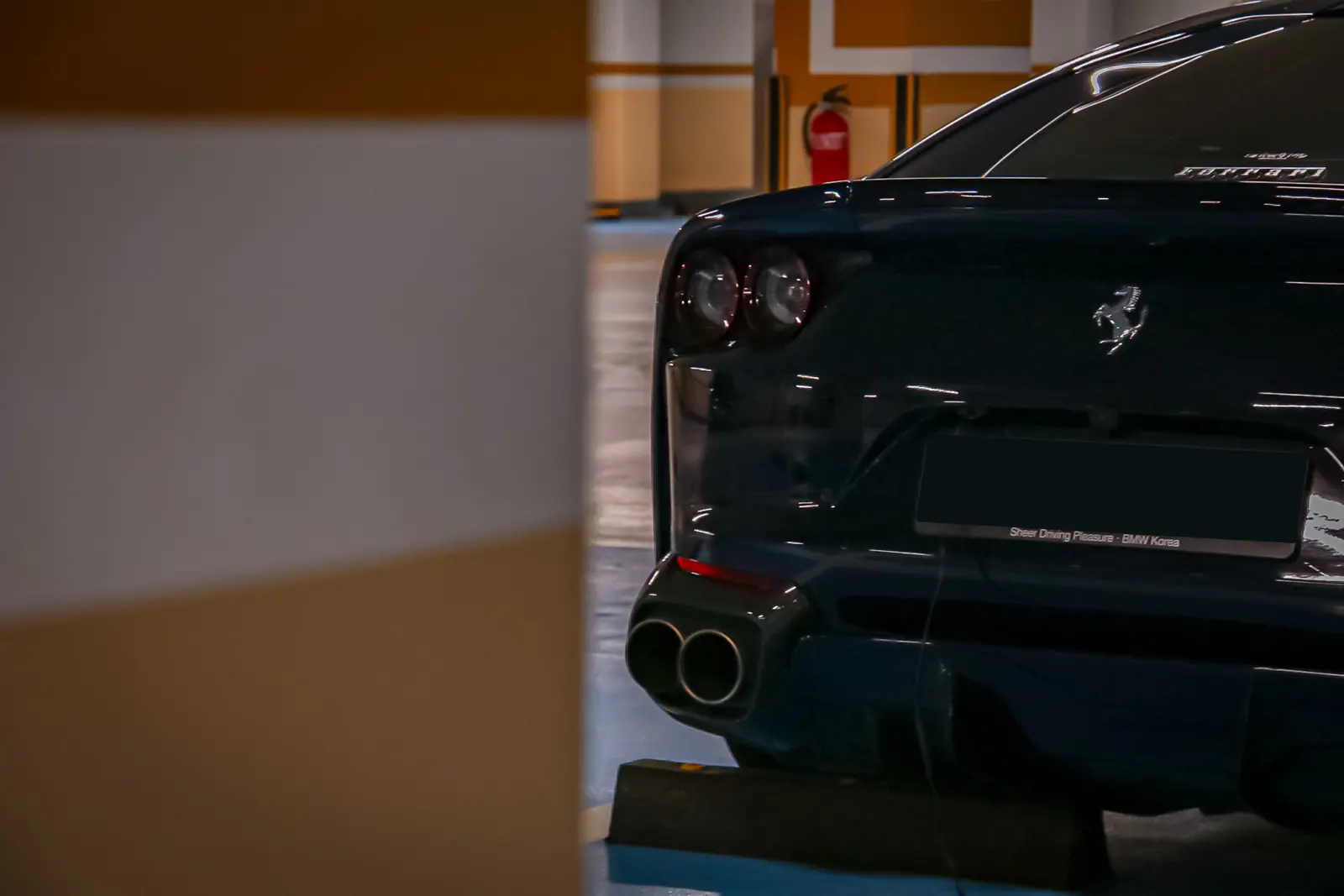 Ferrari 812 Competizione 사진 3
