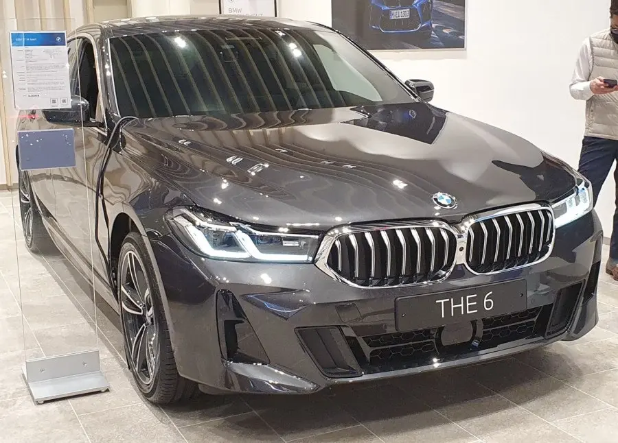 BMW 6 Series Gran Turismo 사진 1