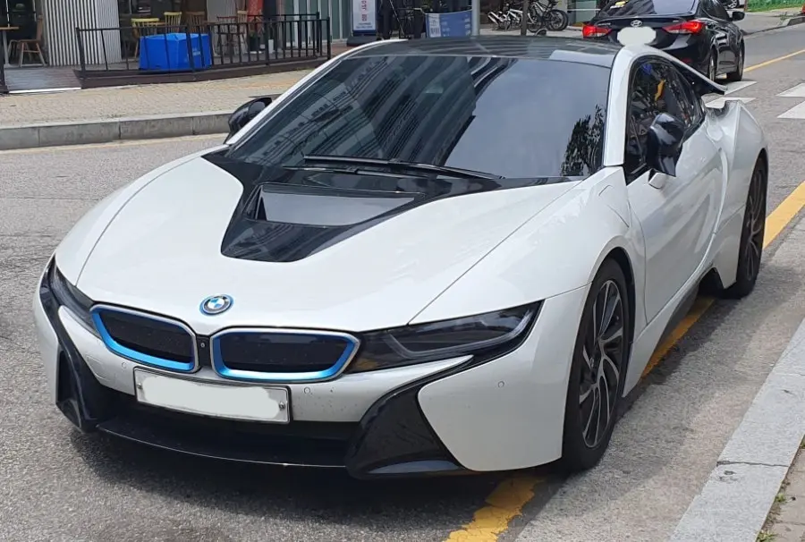 BMW i8 사진 1