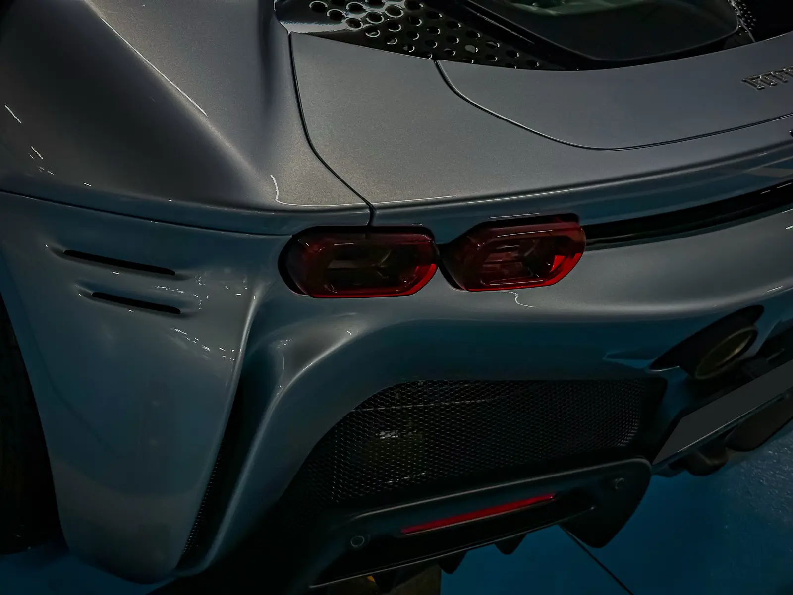 Ferrari SF90 Stradale 사진 3
