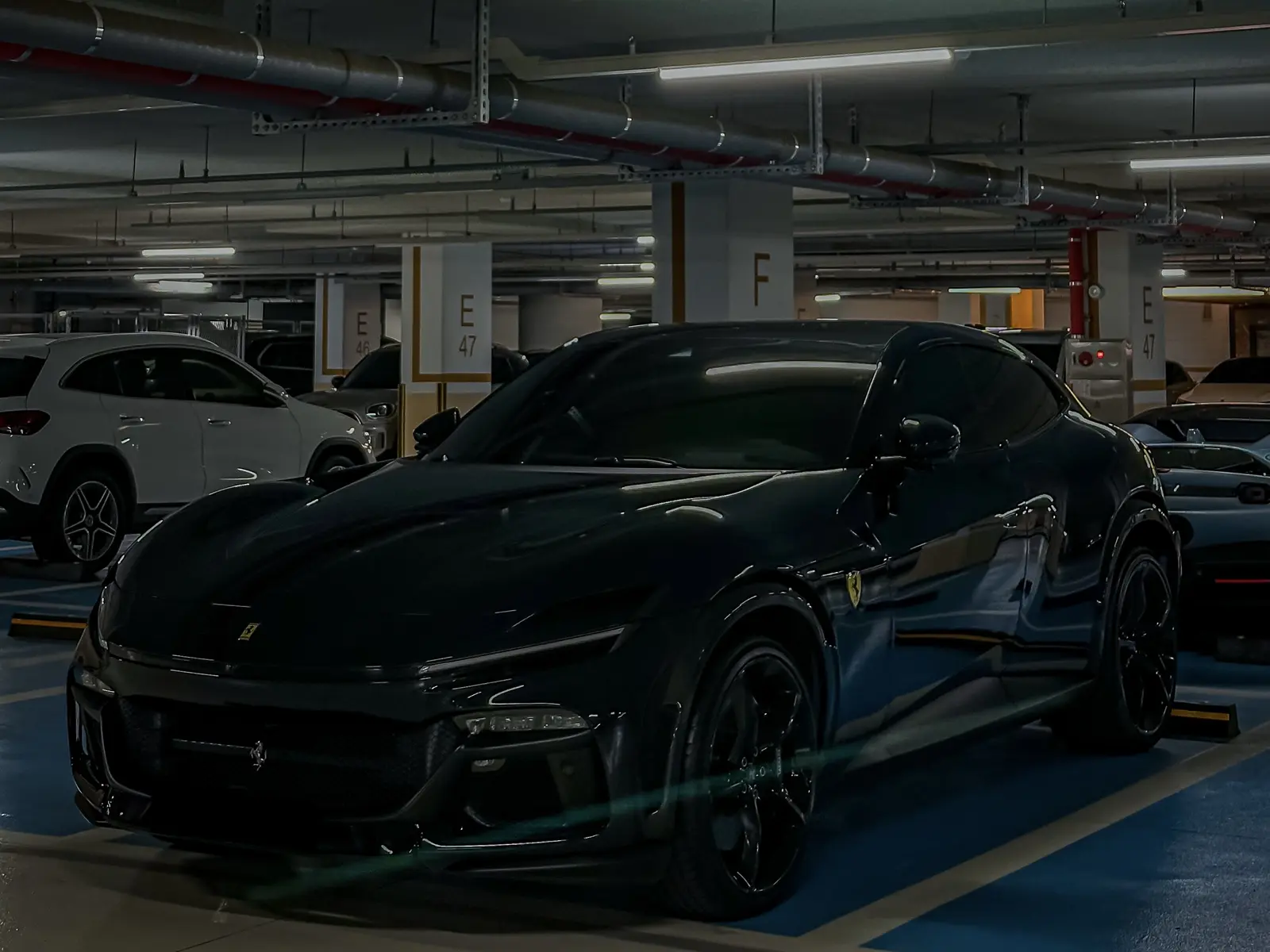 Ferrari Purosangue 사진 2