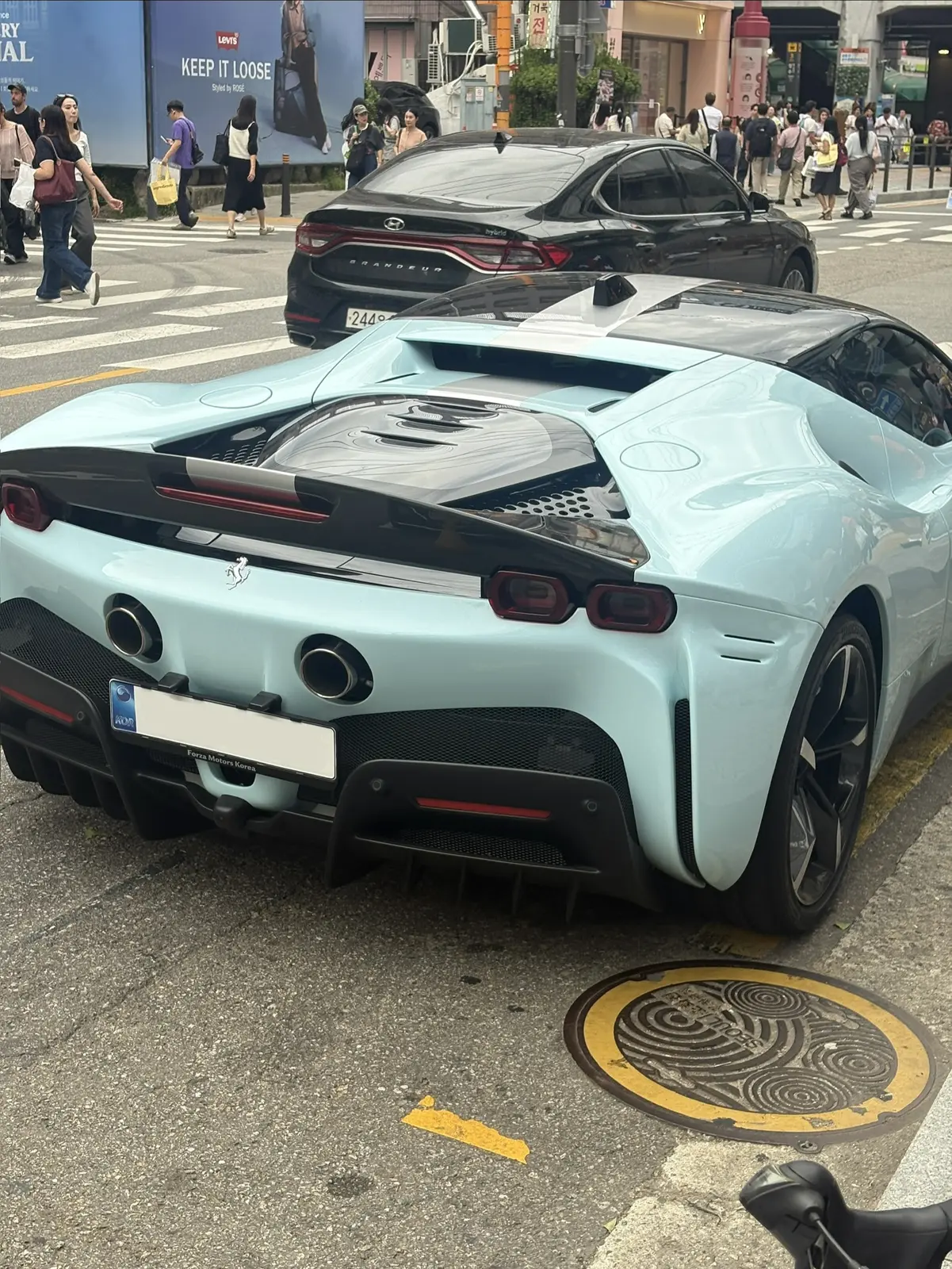 Ferrari SF90 사진 2