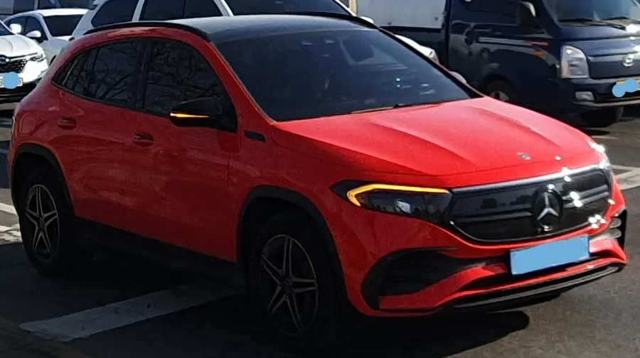 Mercedes-Benz EQA 사진 1
