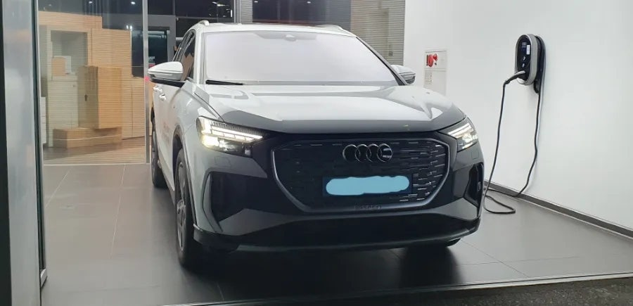 Audi Q4 e-tron SPOT 게시글 이미지