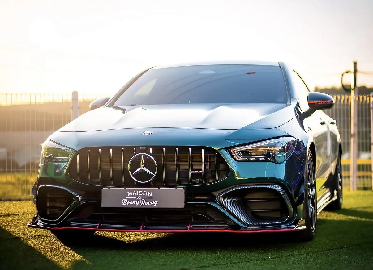 Mercedes-Benz CLA 사진 1