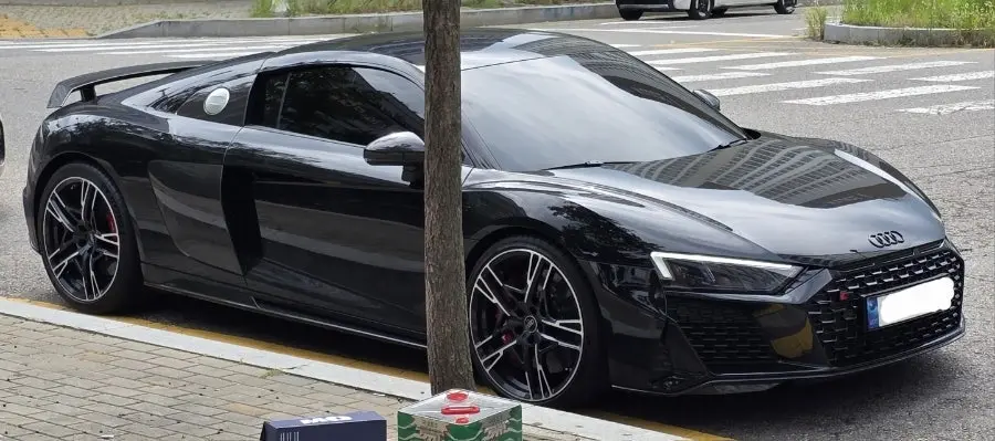 Audi R8 V10 Performance 사진 1