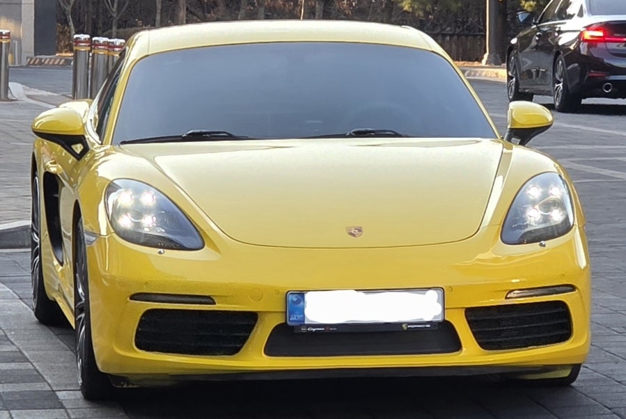 Porsche 718 Cayman SPOT 게시글 이미지