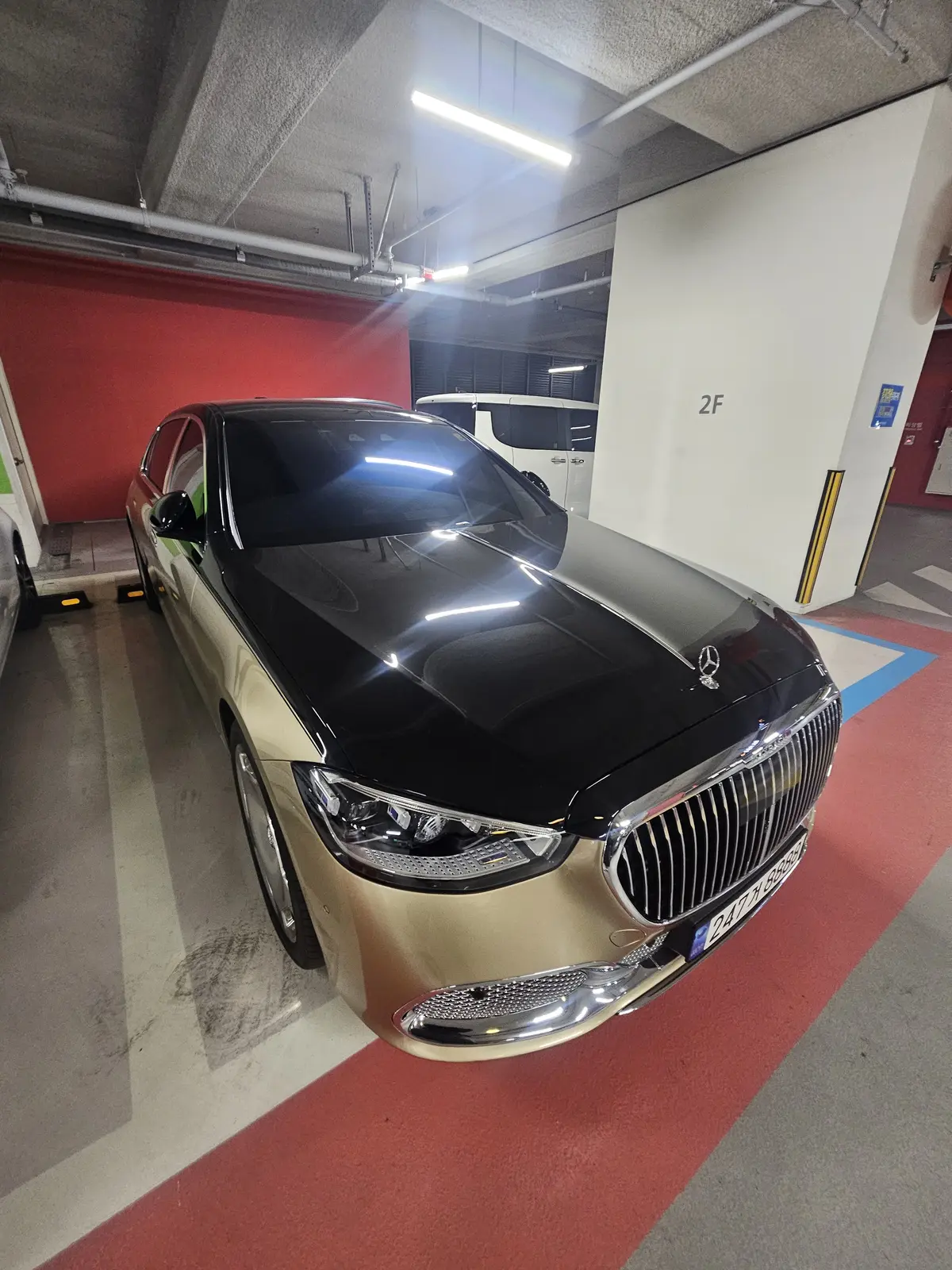 Mercedes-Benz S-Class 사진 1
