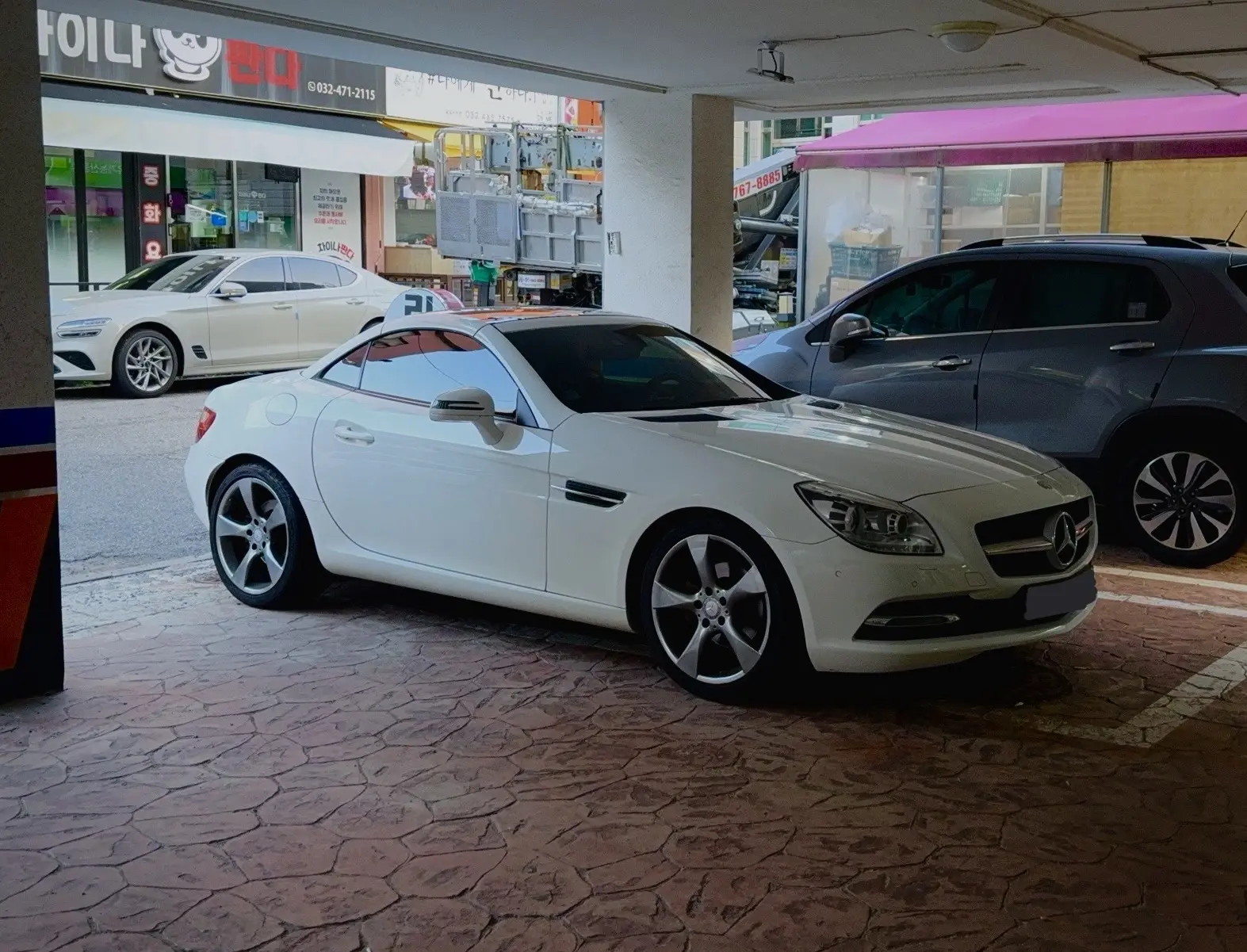 Mercedes-Benz  Sportlich Leicht Kurz  SLK200 사진 1