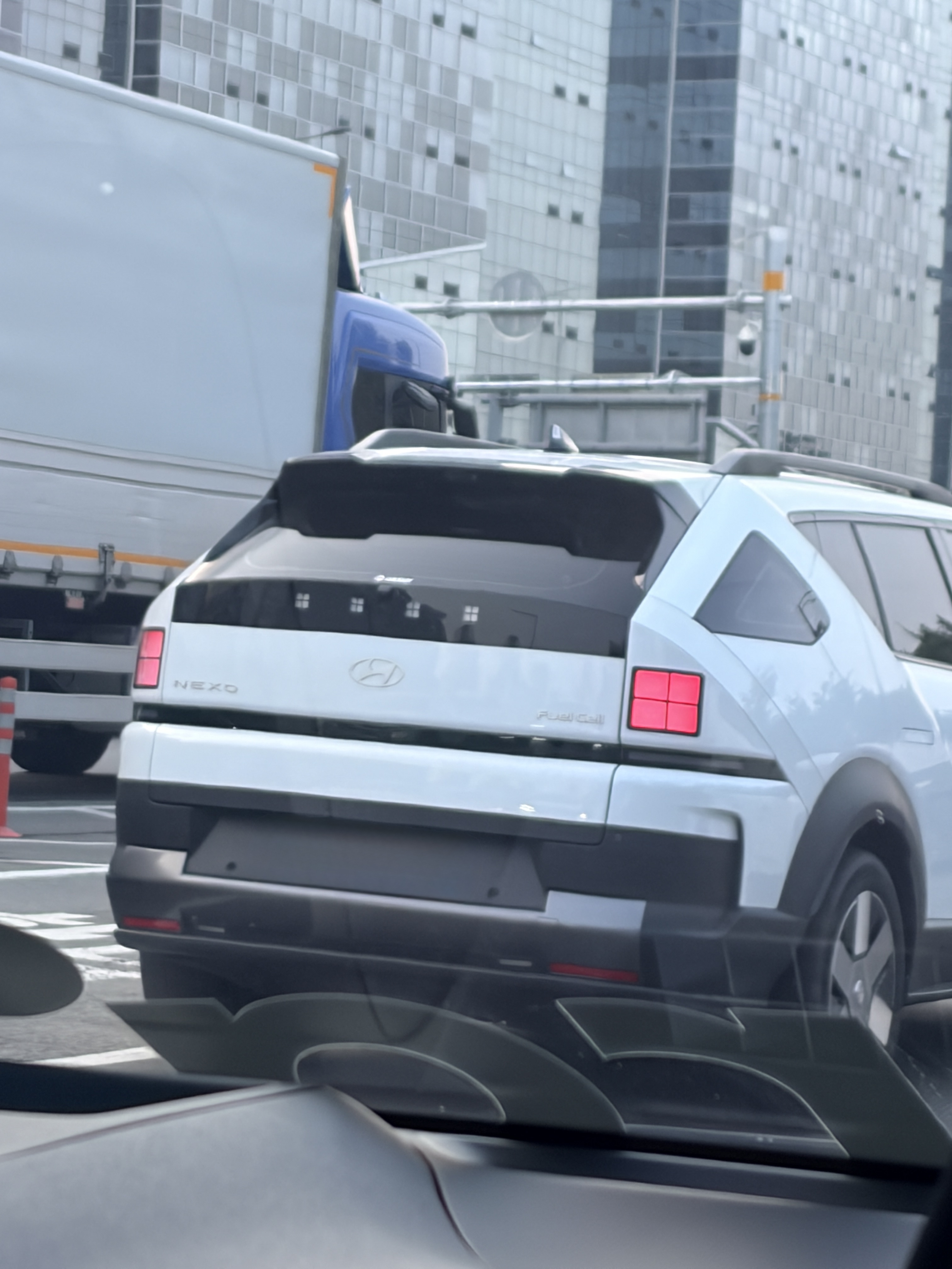 Hyundai NEXO SPOT 게시글 이미지