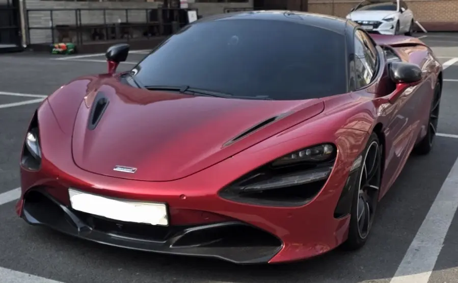 McLaren 720S 사진 1