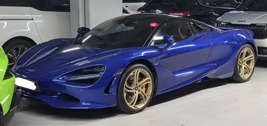 McLaren 750S 사진 1