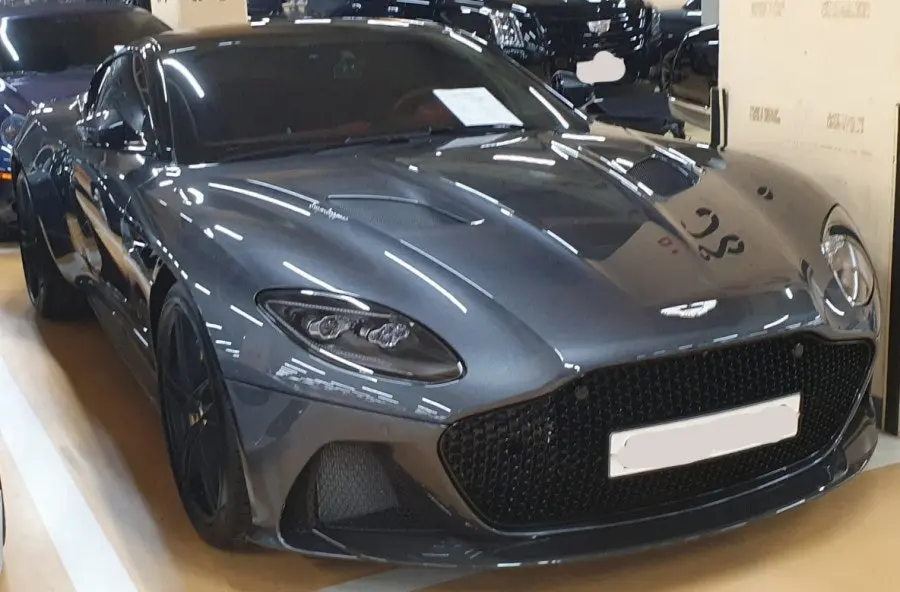 Aston Martin DBS Superleggera 사진 1