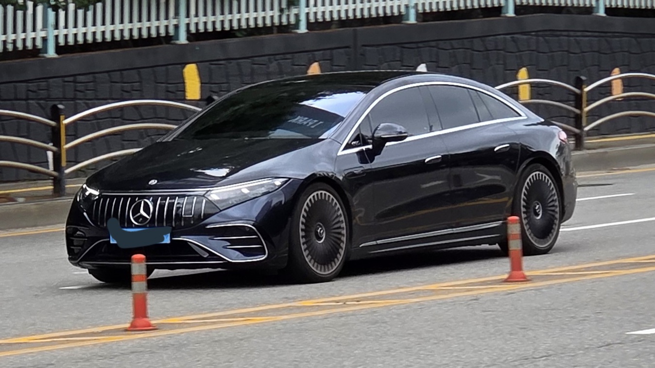 벤츠 AMG EQS 53 게시글 이미지