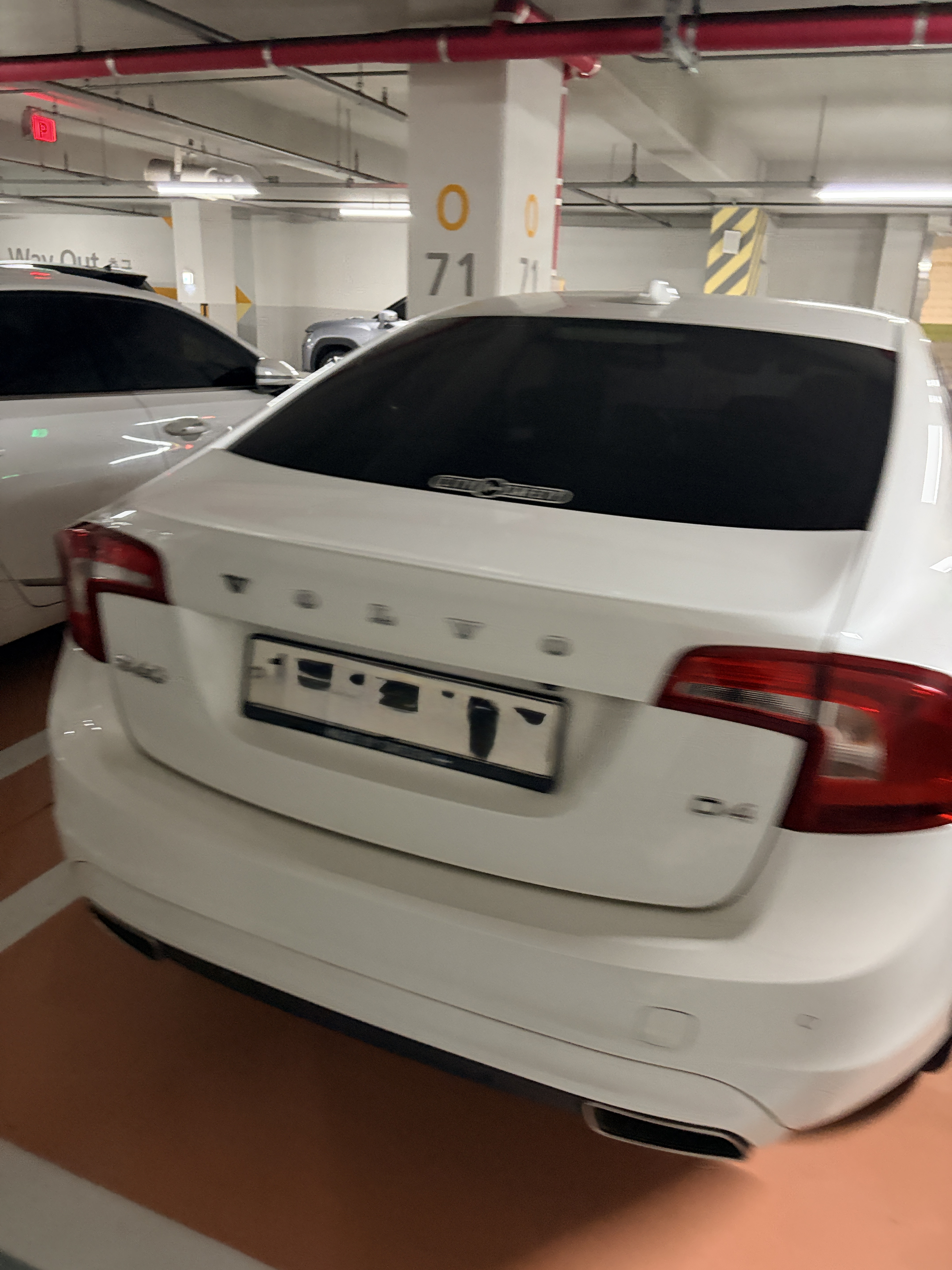 Volvo S60 SPOT 게시글 이미지