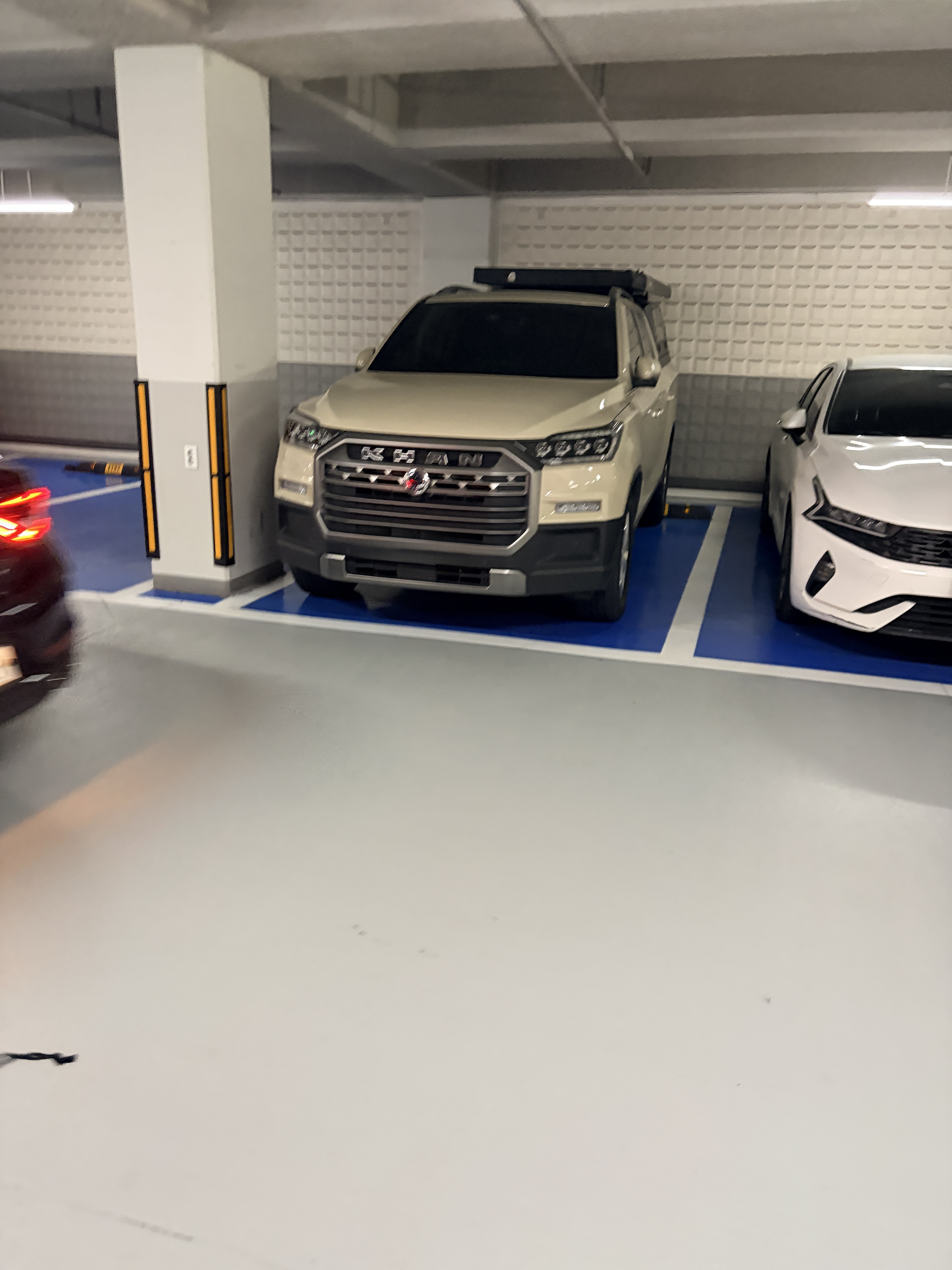 KG Mobility Rexton SPOT 게시글 이미지