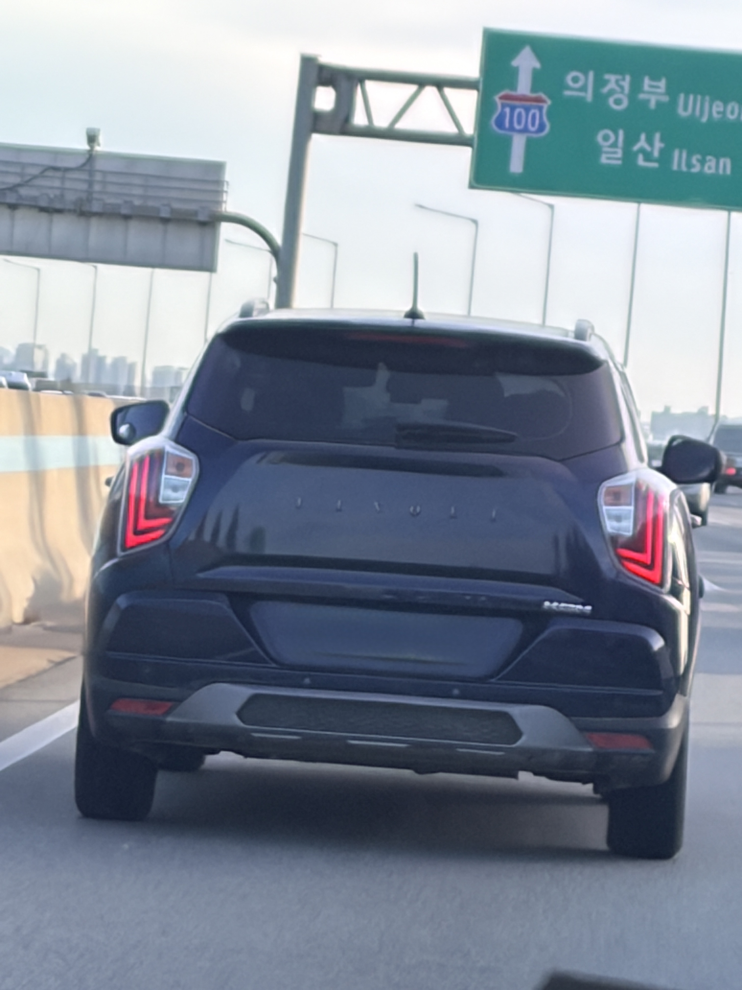 KG Mobility Tivoli SPOT 게시글 이미지