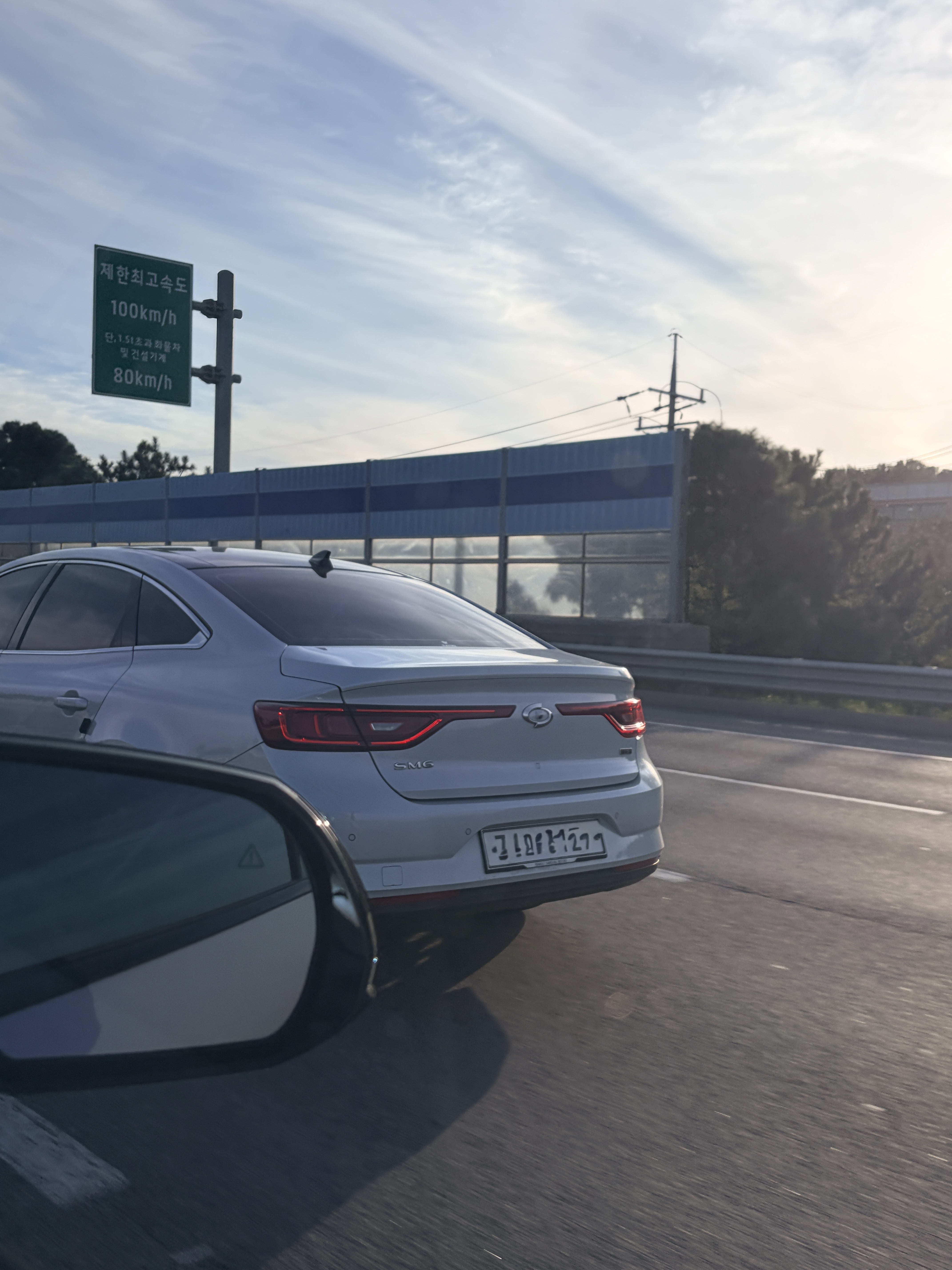 Renault Korea SM6 SPOT 게시글 이미지