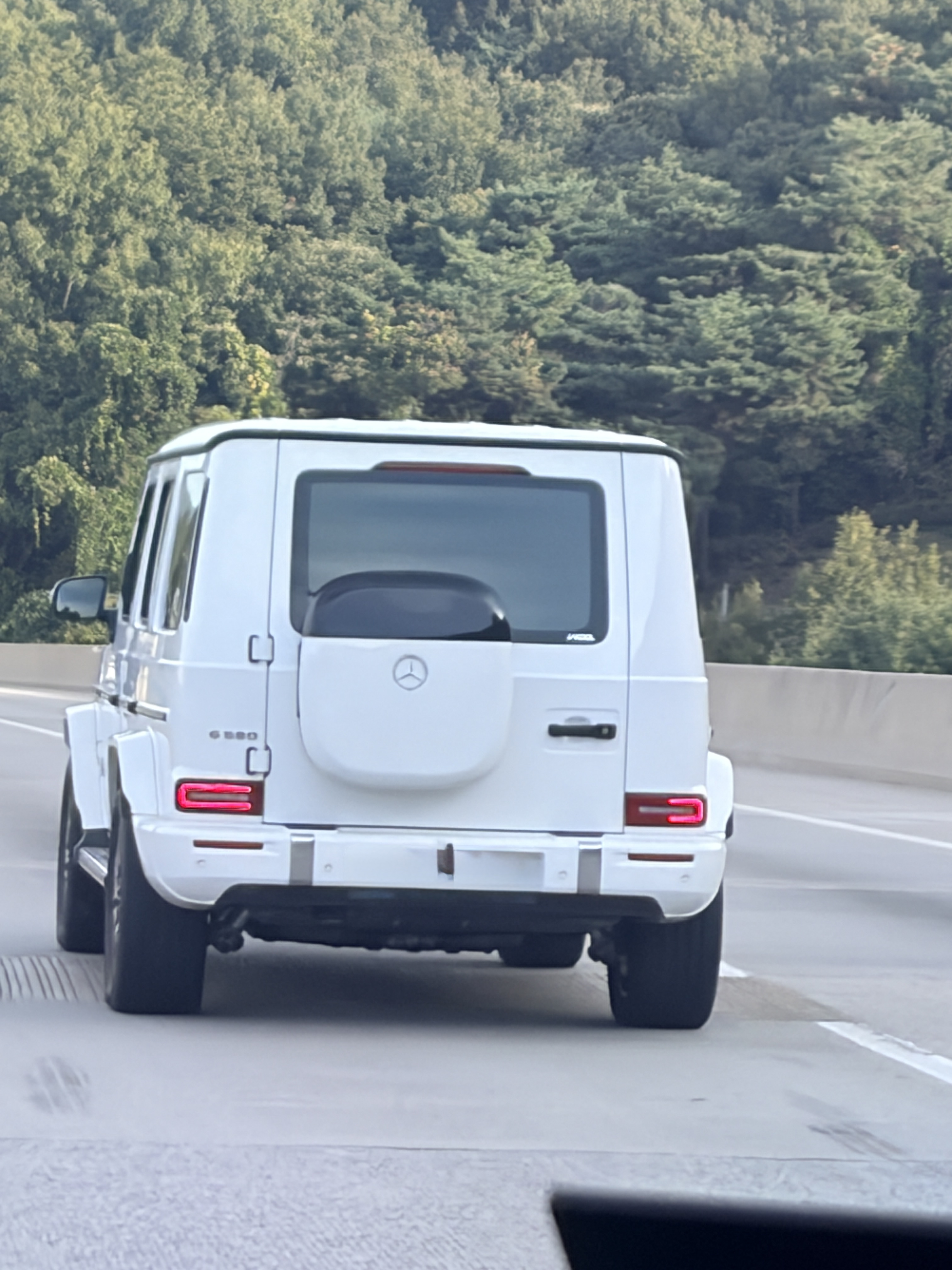 Mercedes-Benz G-Class SPOT 게시글 이미지