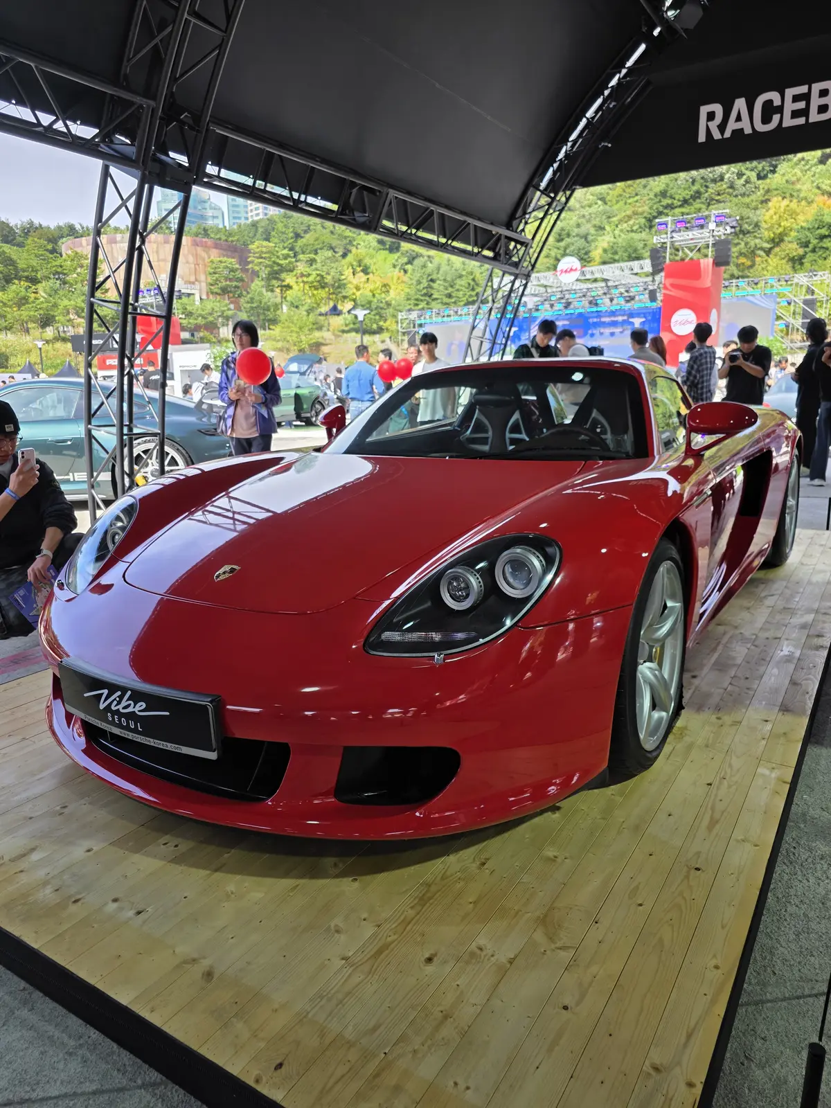 Porsche Carrera GT 사진 1