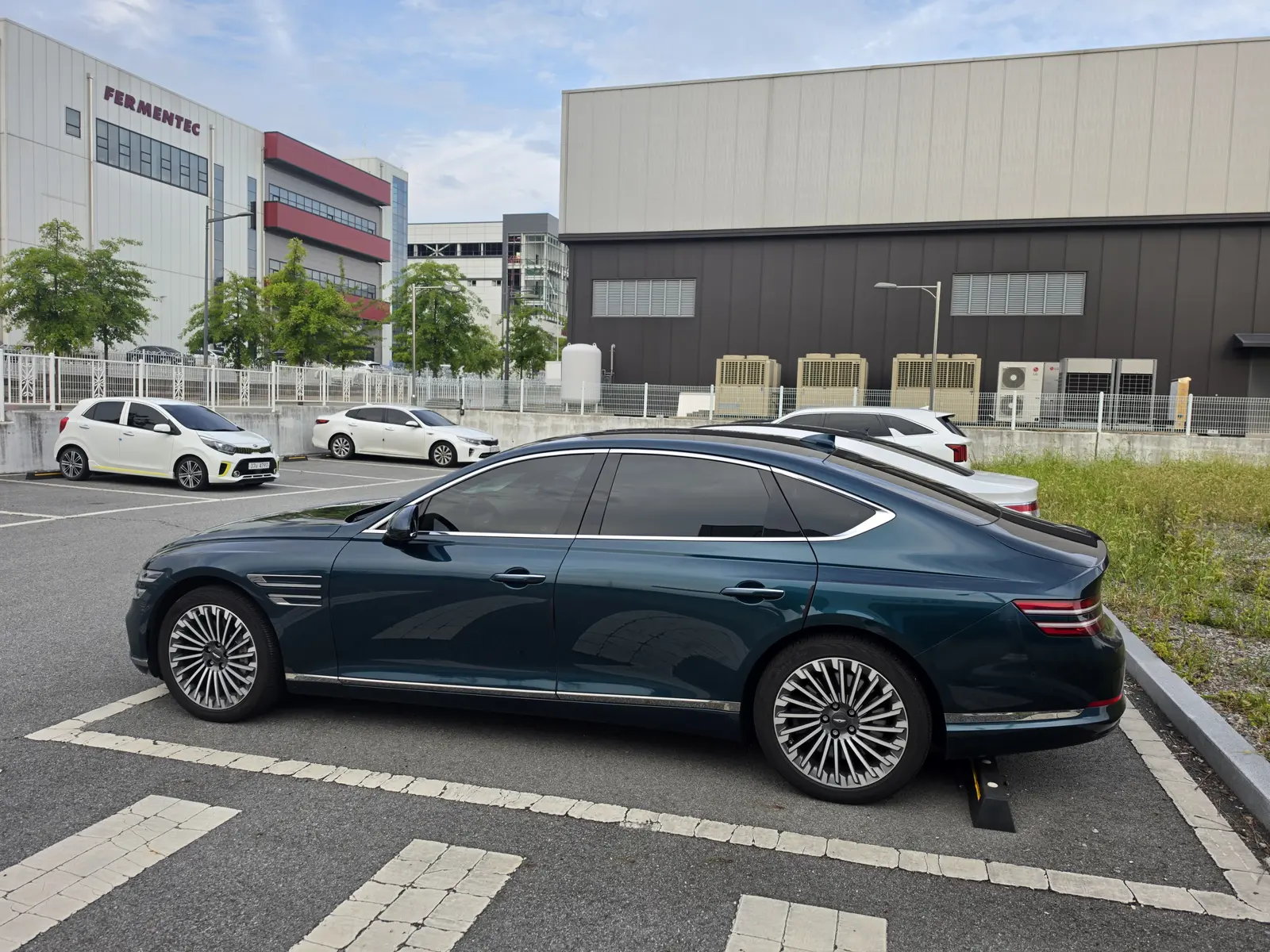 제네시스 G80EV 사진 1