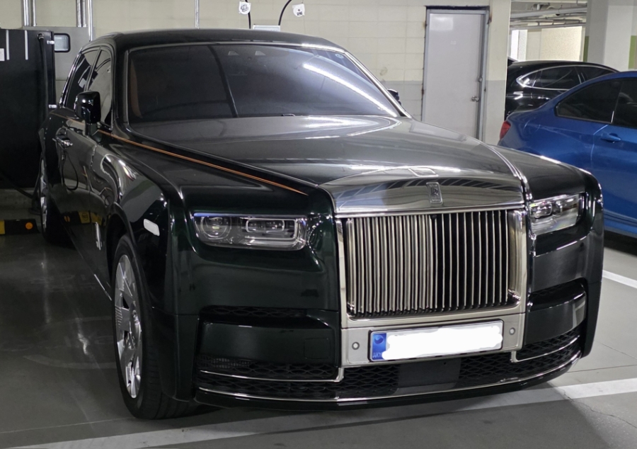 Rolls-Royce Phantom SPOT 게시글 이미지