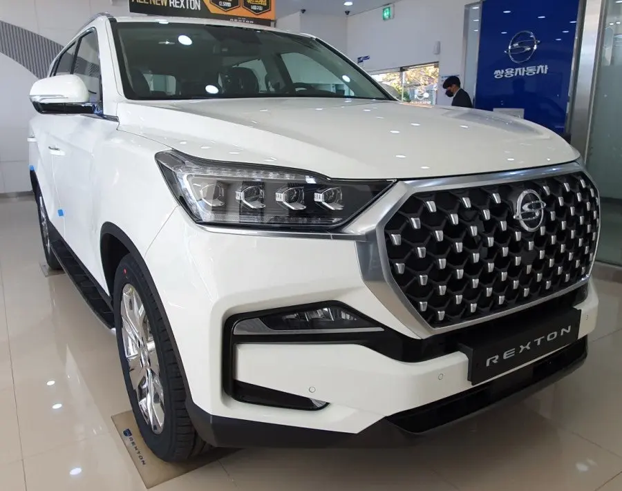 KG Mobility Rexton 사진 1