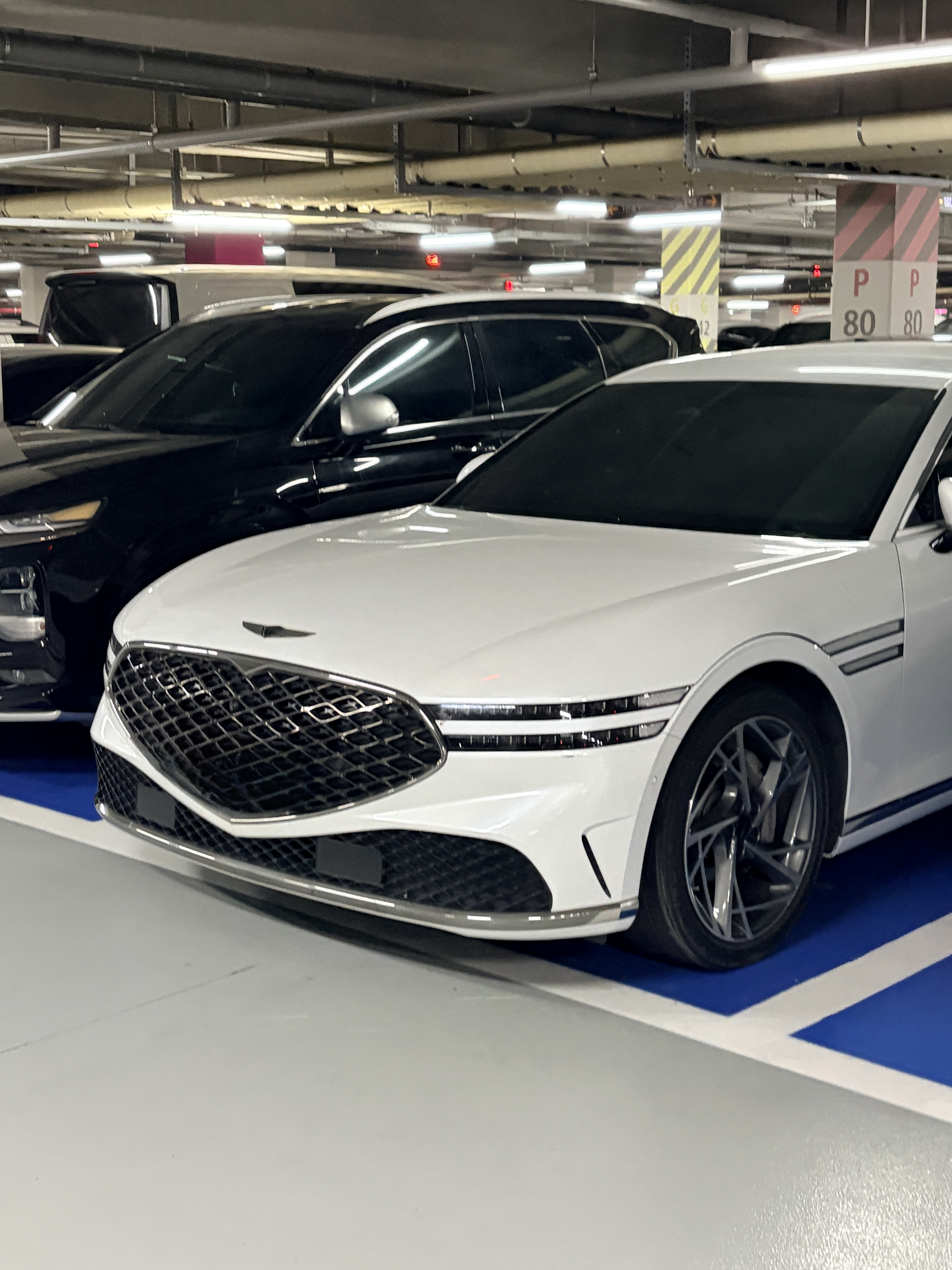 Genesis G90 SPOT 게시글 이미지