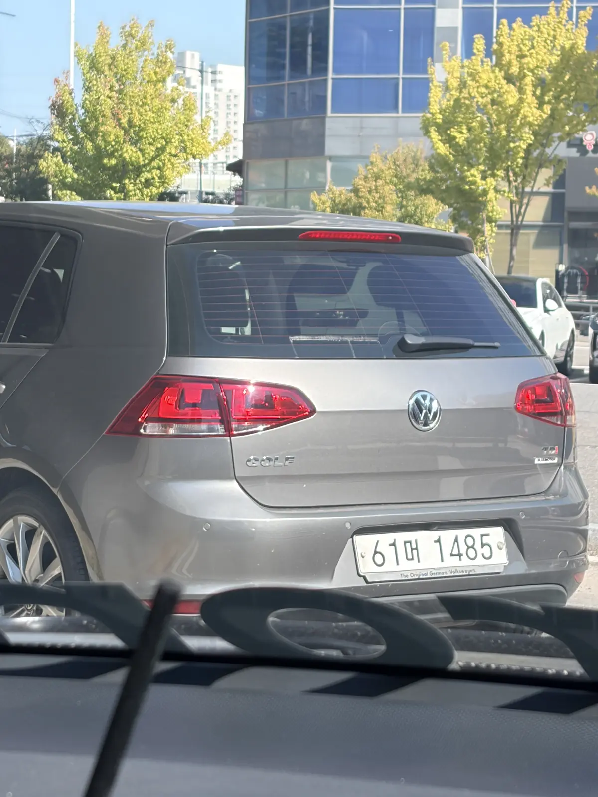 Volkswagen Golf 사진 1