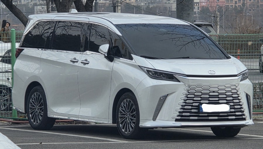 Lexus LM SPOT 게시글 이미지