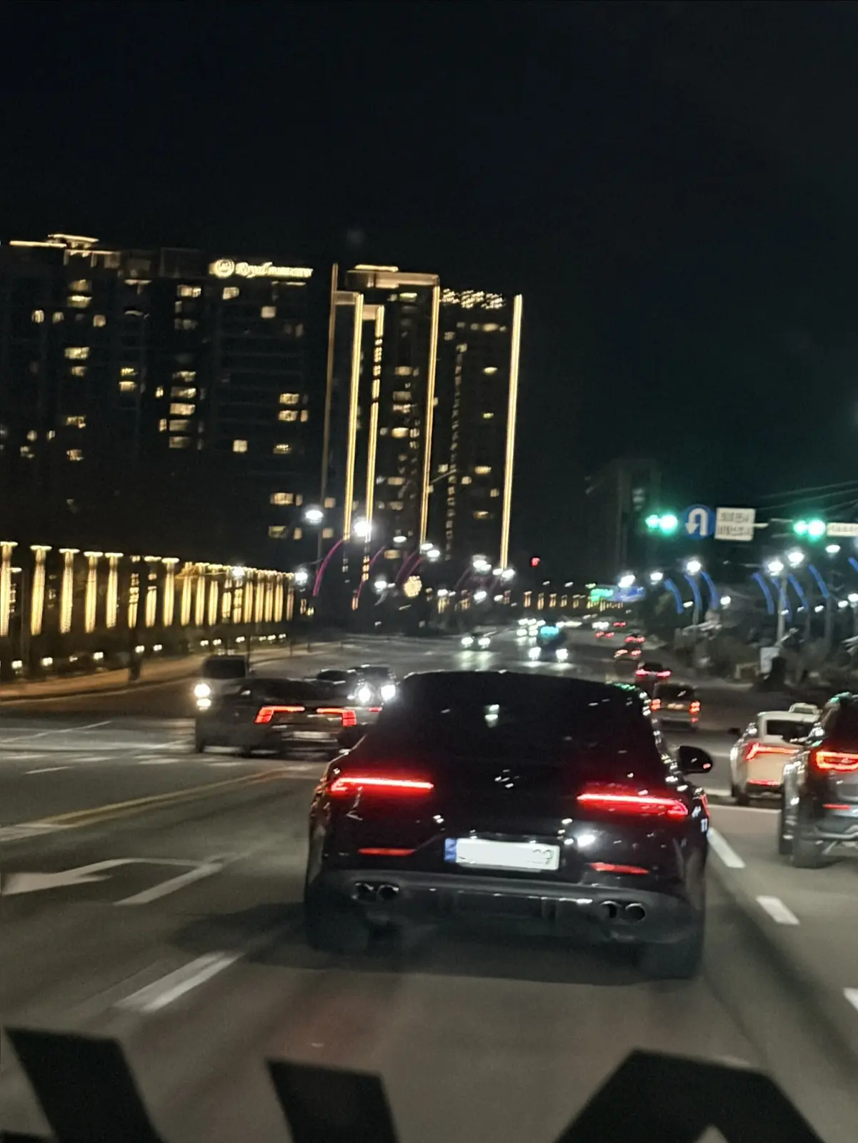 Mercedes-Benz AMG GT 사진 1
