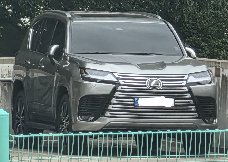 Lexus LX SPOT 게시글 이미지