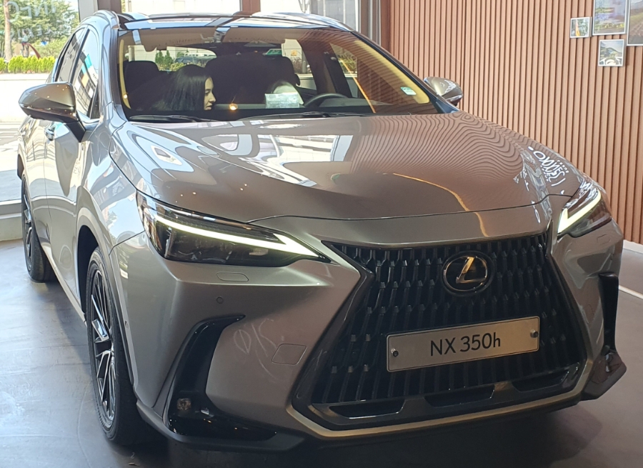 Lexus NX SPOT 게시글 이미지