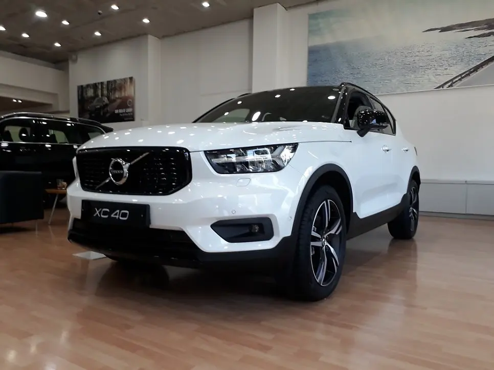 Volvo XC40 사진 1
