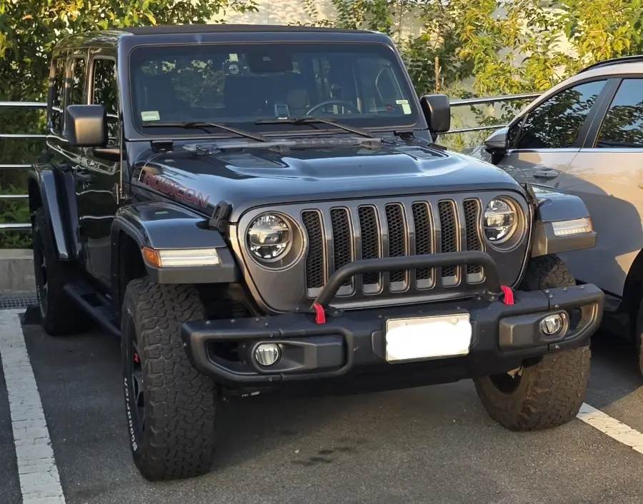 Jeep Wrangler 사진 1