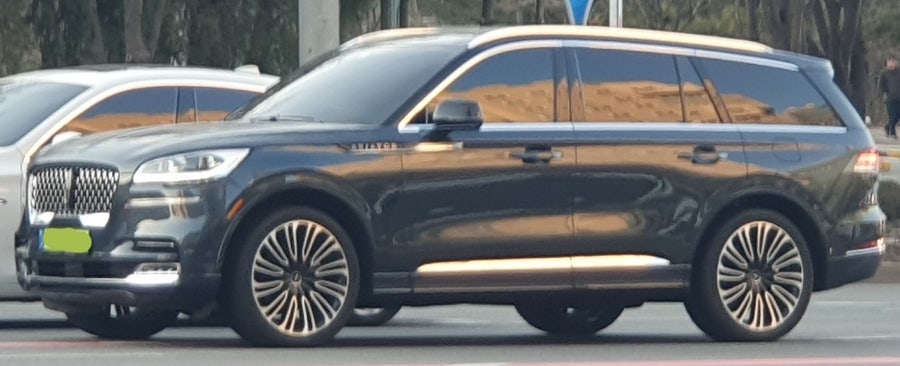 Lincoln Aviator SPOT 게시글 이미지